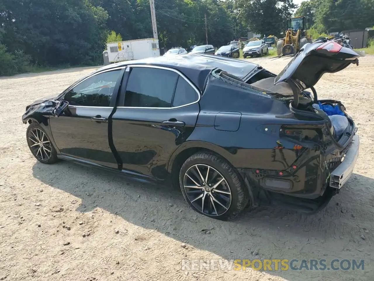 2 Photograph of a damaged car 4T1G11AK3NU666881 TOYOTA CAMRY 2022
