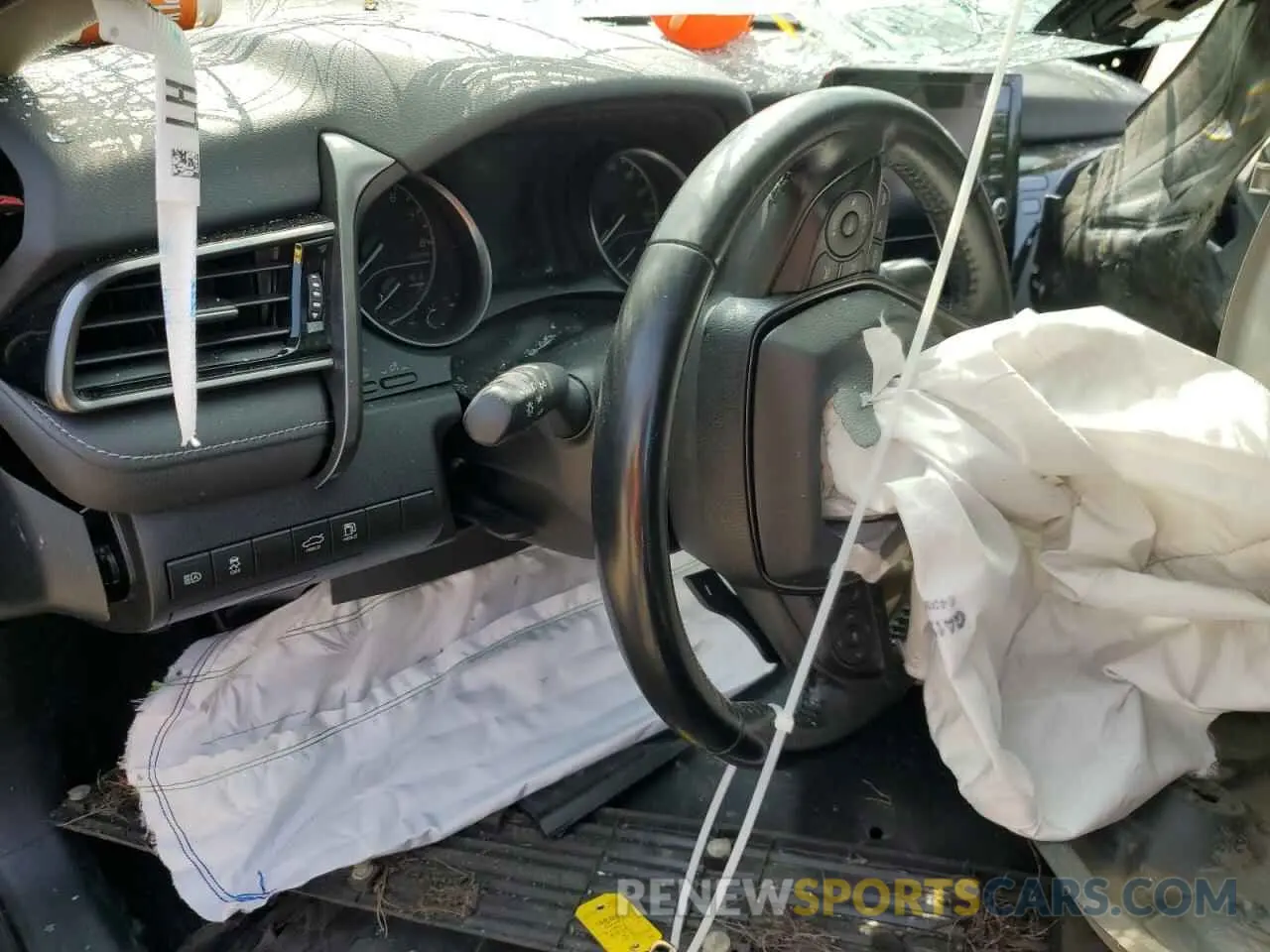 8 Photograph of a damaged car 4T1G11AK3NU666881 TOYOTA CAMRY 2022