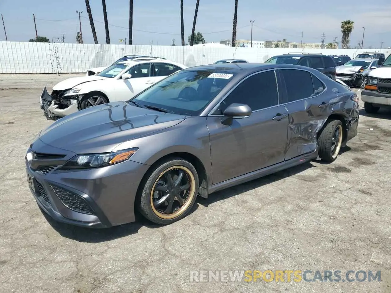 1 Photograph of a damaged car 4T1G11AK3NU673524 TOYOTA CAMRY 2022