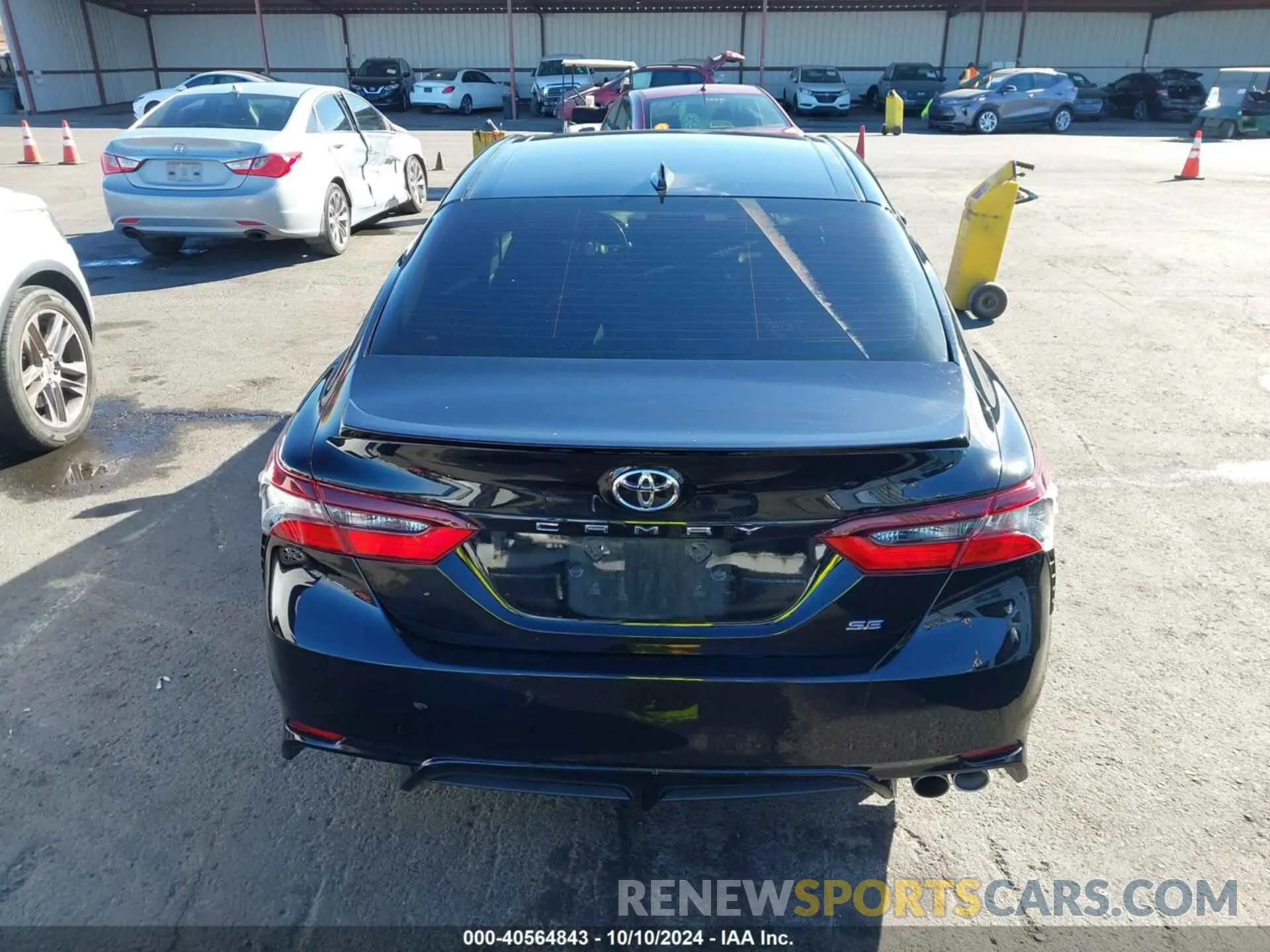 16 Photograph of a damaged car 4T1G11AK3NU675659 TOYOTA CAMRY 2022