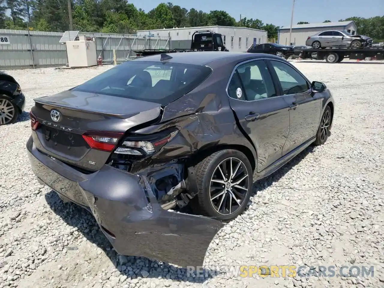 4 Photograph of a damaged car 4T1G11AK3NU684989 TOYOTA CAMRY 2022