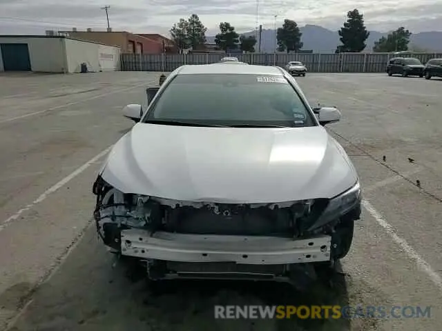 10 Photograph of a damaged car 4T1G11AK3NU691585 TOYOTA CAMRY 2022
