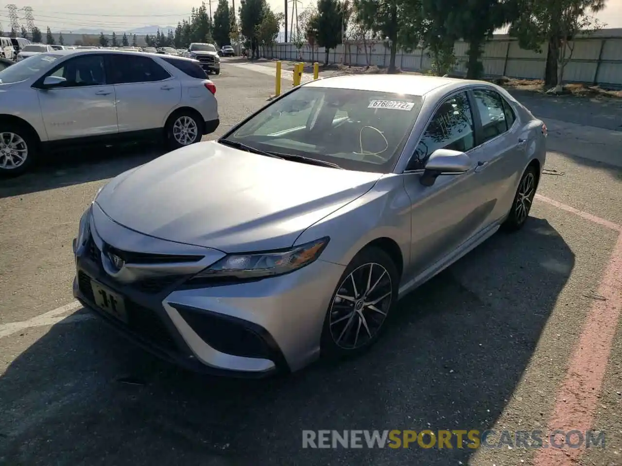 2 Photograph of a damaged car 4T1G11AK3NU696169 TOYOTA CAMRY 2022