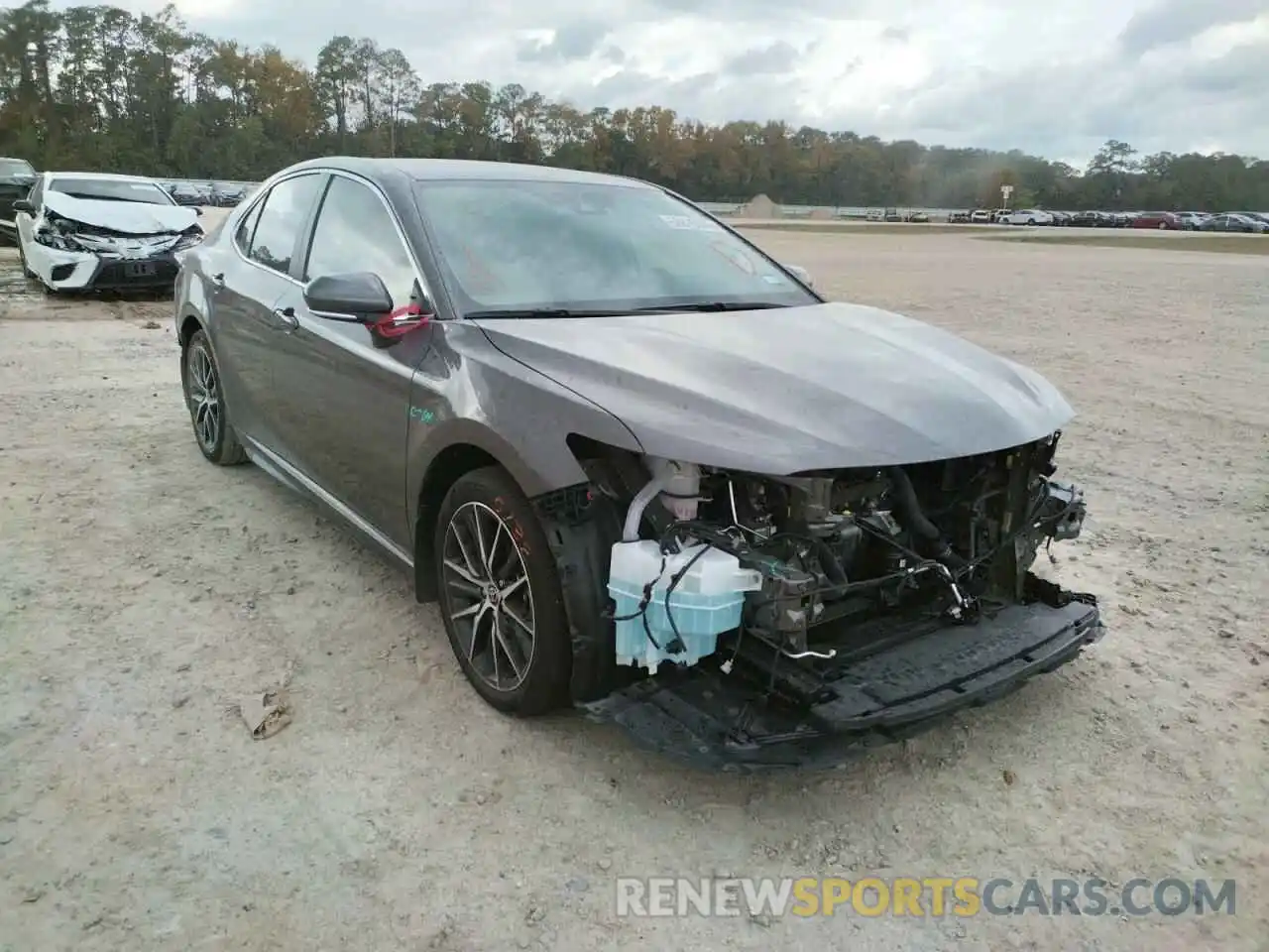 1 Photograph of a damaged car 4T1G11AK3NU711656 TOYOTA CAMRY 2022