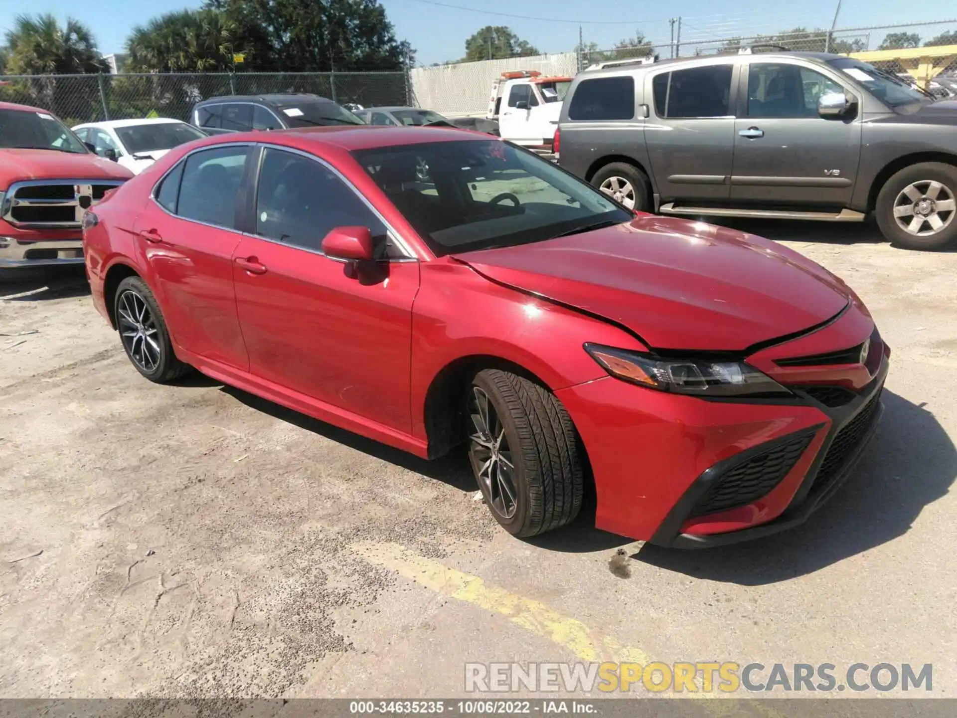 1 Photograph of a damaged car 4T1G11AK4NU012570 TOYOTA CAMRY 2022