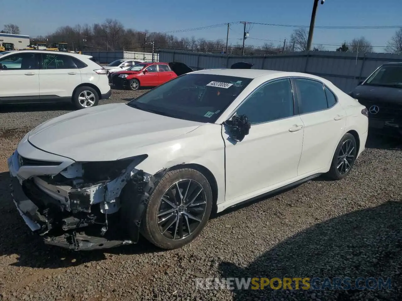 1 Photograph of a damaged car 4T1G11AK4NU039204 TOYOTA CAMRY 2022