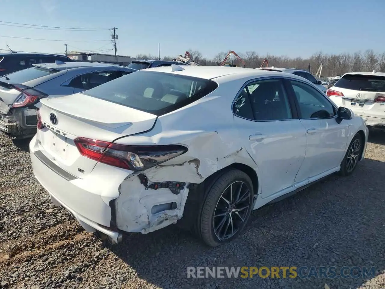 3 Photograph of a damaged car 4T1G11AK4NU039204 TOYOTA CAMRY 2022