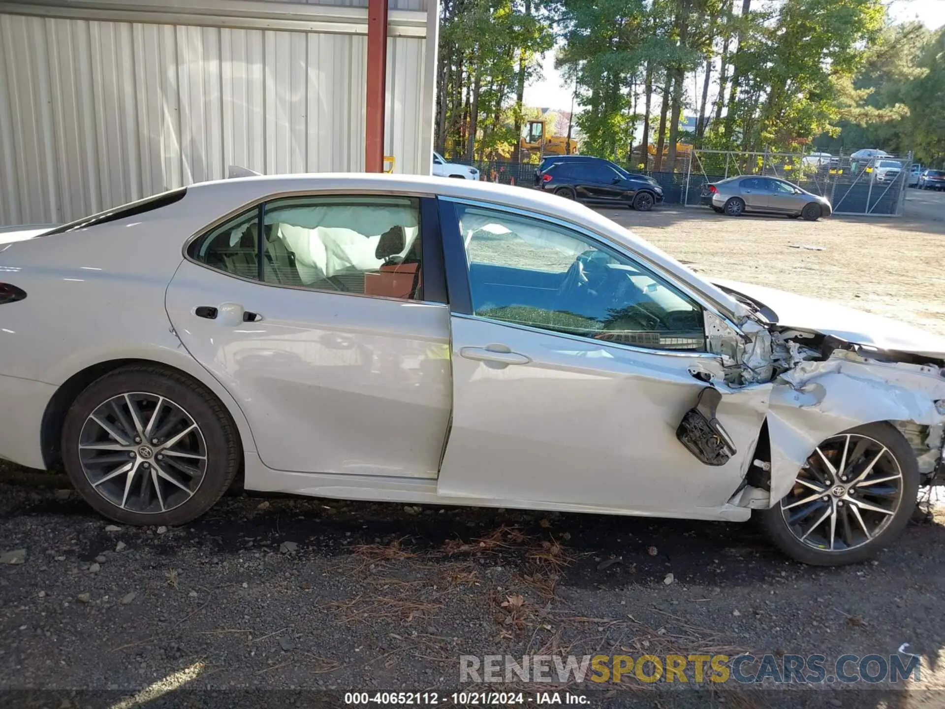 13 Photograph of a damaged car 4T1G11AK4NU042295 TOYOTA CAMRY 2022