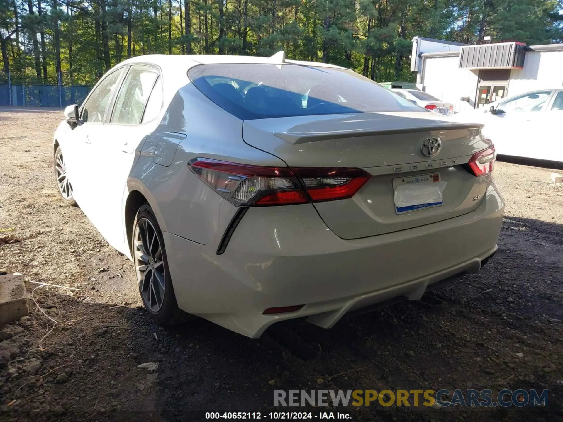 3 Photograph of a damaged car 4T1G11AK4NU042295 TOYOTA CAMRY 2022