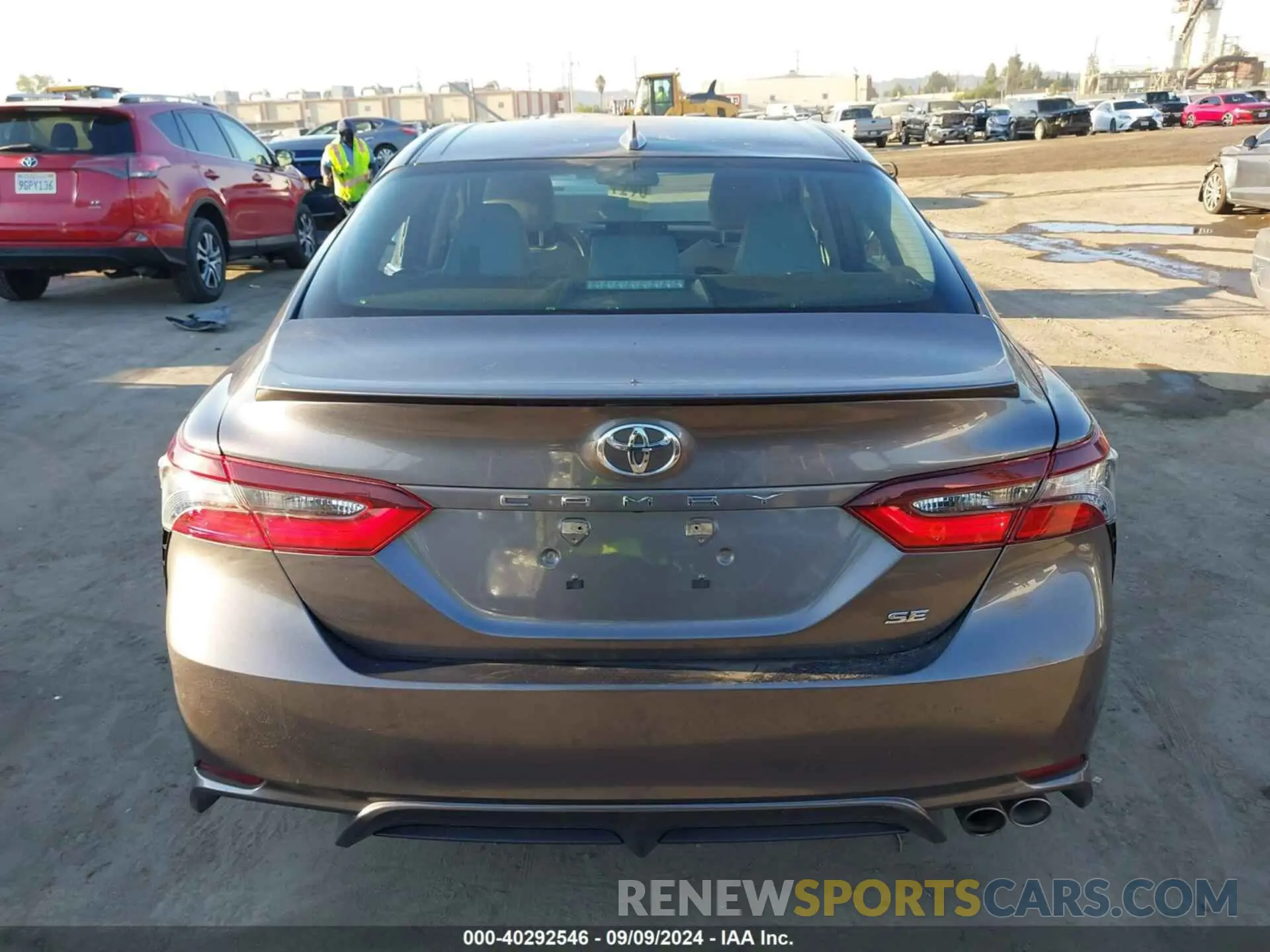 16 Photograph of a damaged car 4T1G11AK4NU044418 TOYOTA CAMRY 2022