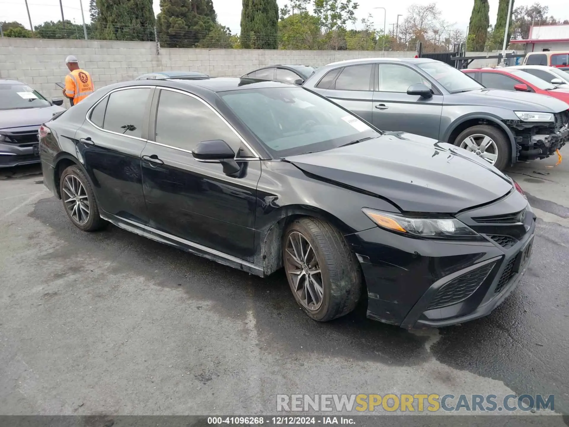 1 Photograph of a damaged car 4T1G11AK4NU044757 TOYOTA CAMRY 2022
