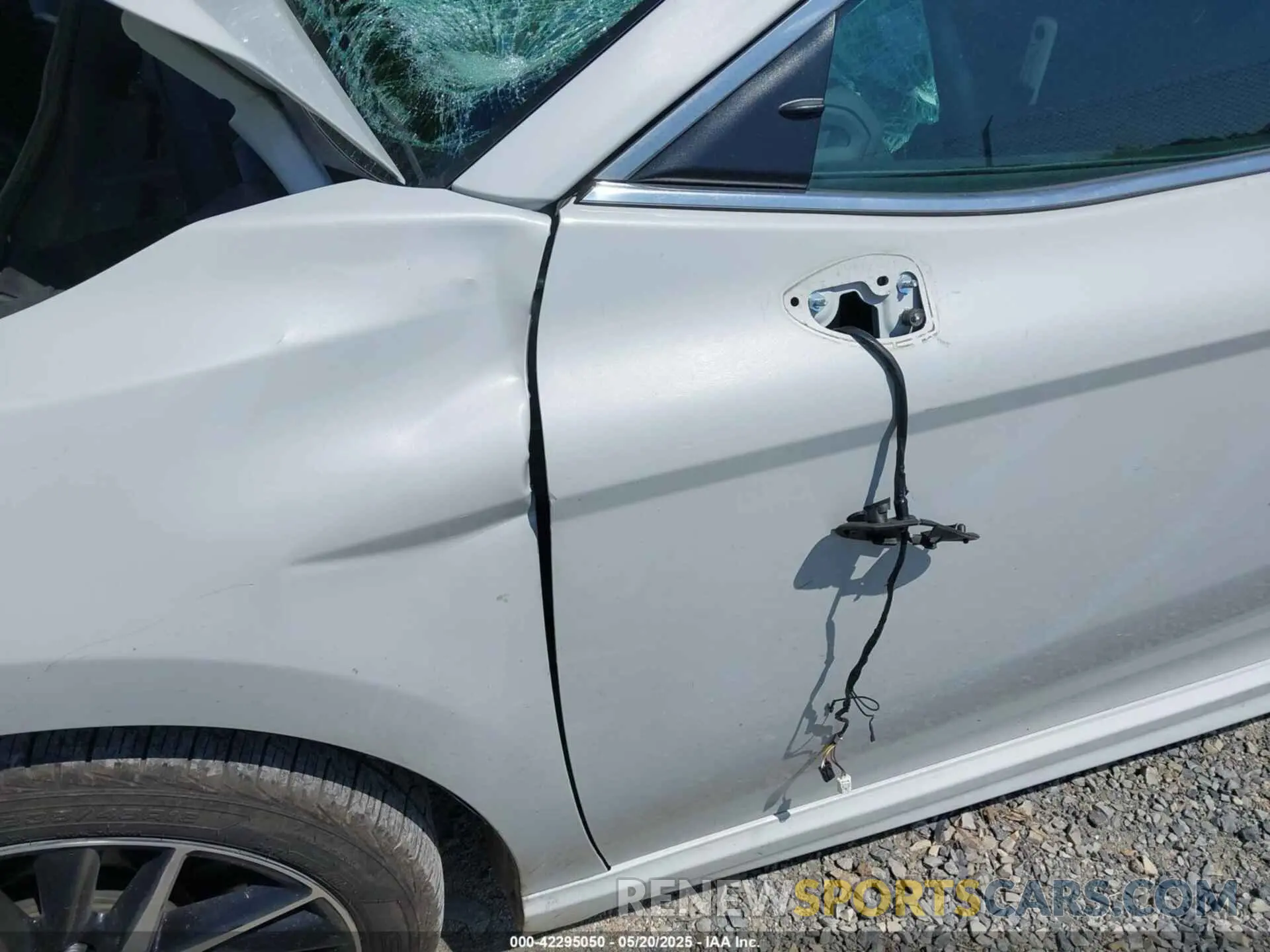 12 Photograph of a damaged car 4T1G11AK4NU063700 TOYOTA CAMRY 2022