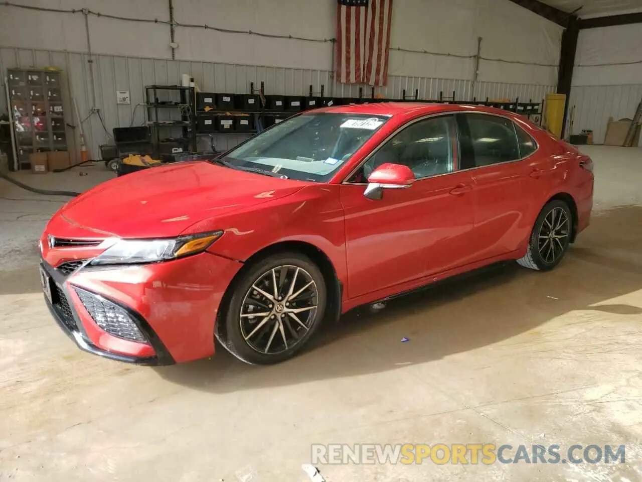 1 Photograph of a damaged car 4T1G11AK4NU070761 TOYOTA CAMRY 2022