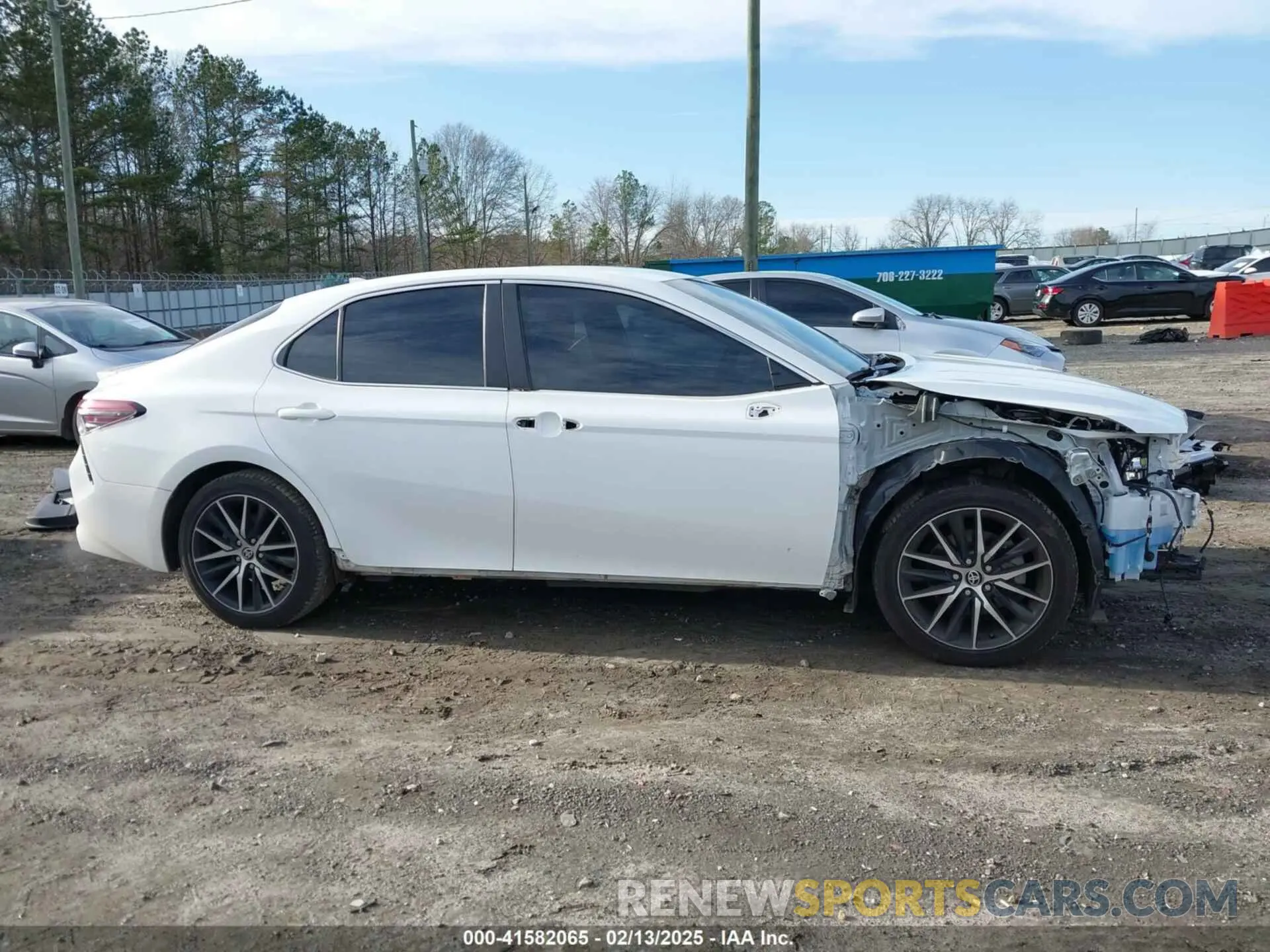 14 Photograph of a damaged car 4T1G11AK4NU620329 TOYOTA CAMRY 2022
