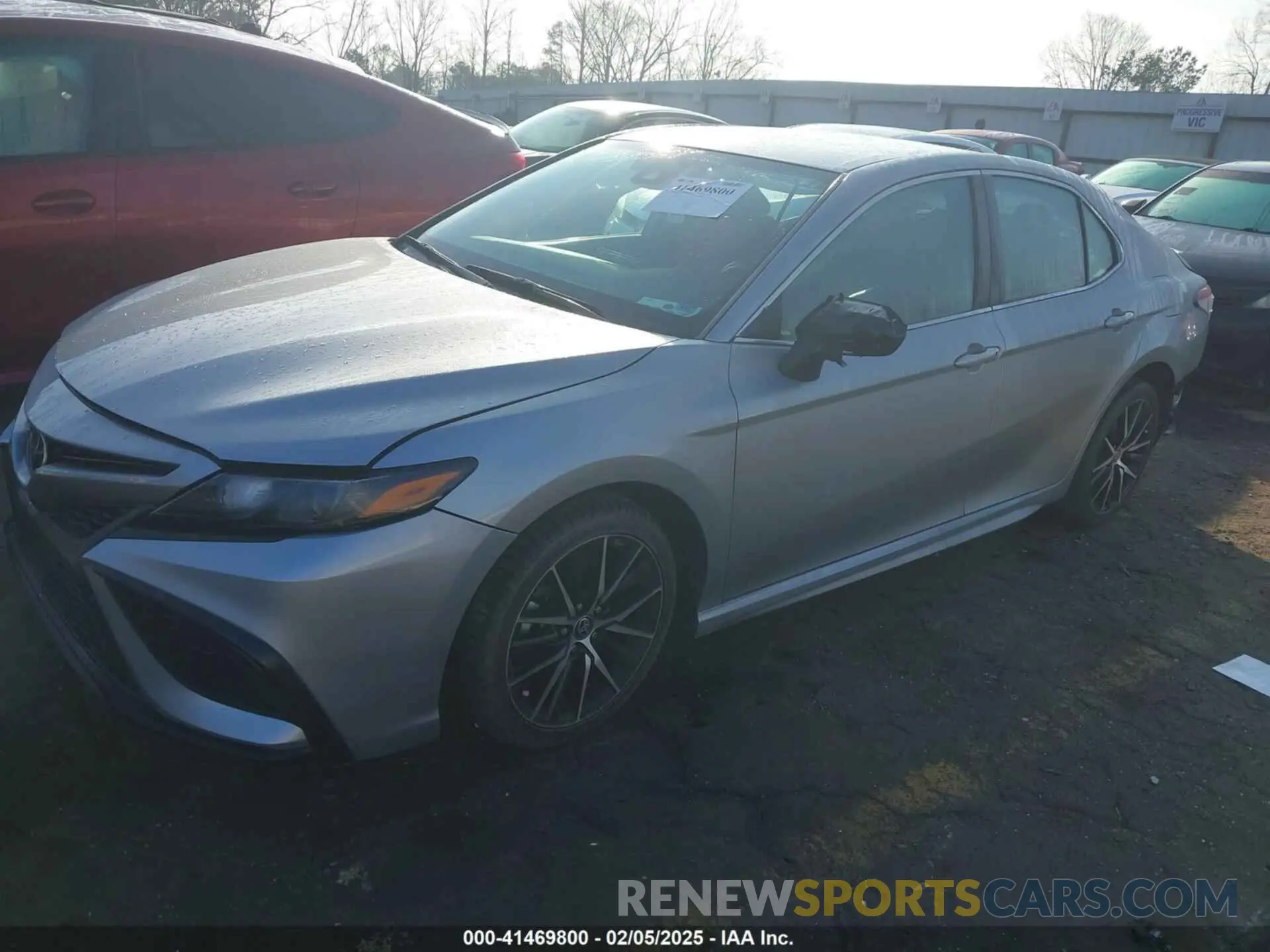 2 Photograph of a damaged car 4T1G11AK4NU623750 TOYOTA CAMRY 2022