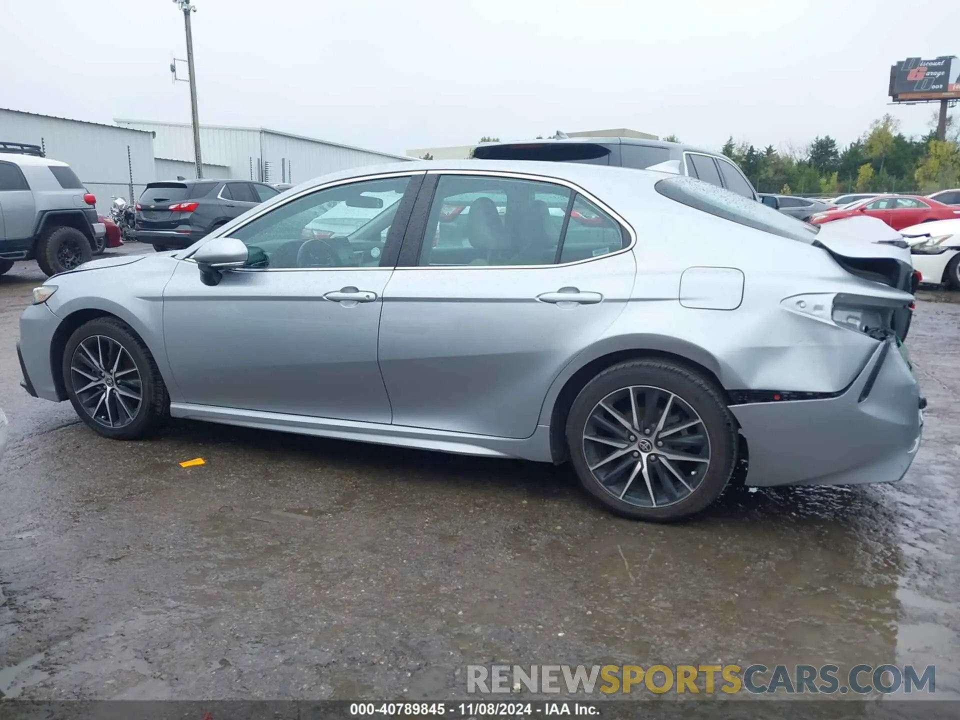 15 Photograph of a damaged car 4T1G11AK4NU661558 TOYOTA CAMRY 2022