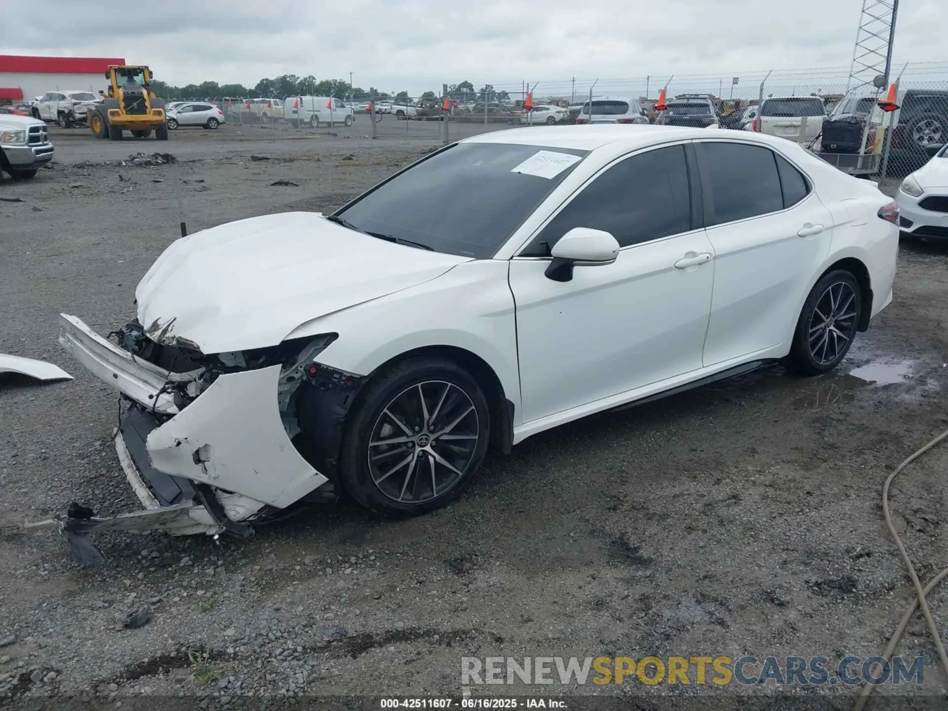2 Photograph of a damaged car 4T1G11AK4NU668316 TOYOTA CAMRY 2022