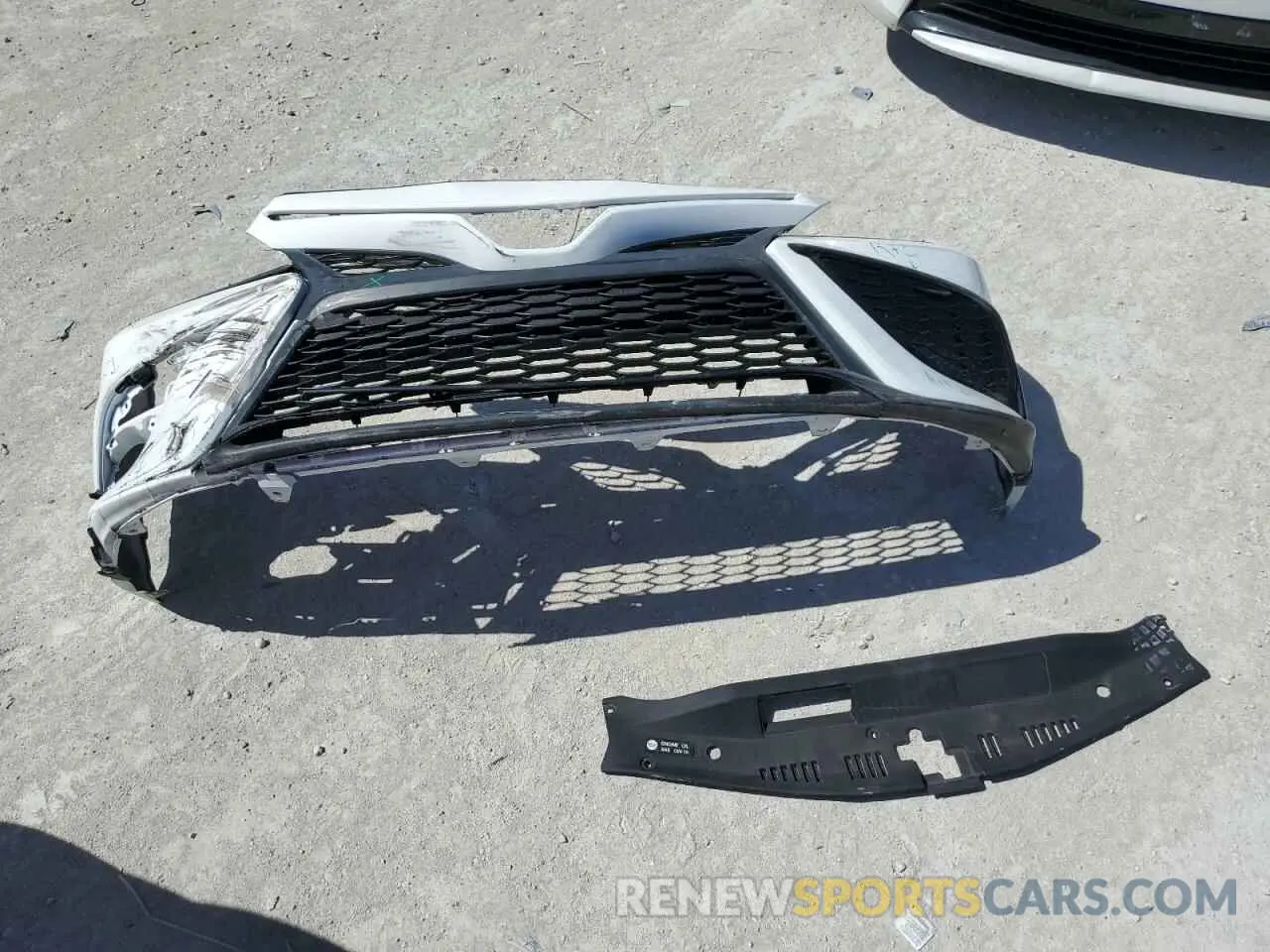 12 Photograph of a damaged car 4T1G11AK4NU676299 TOYOTA CAMRY 2022