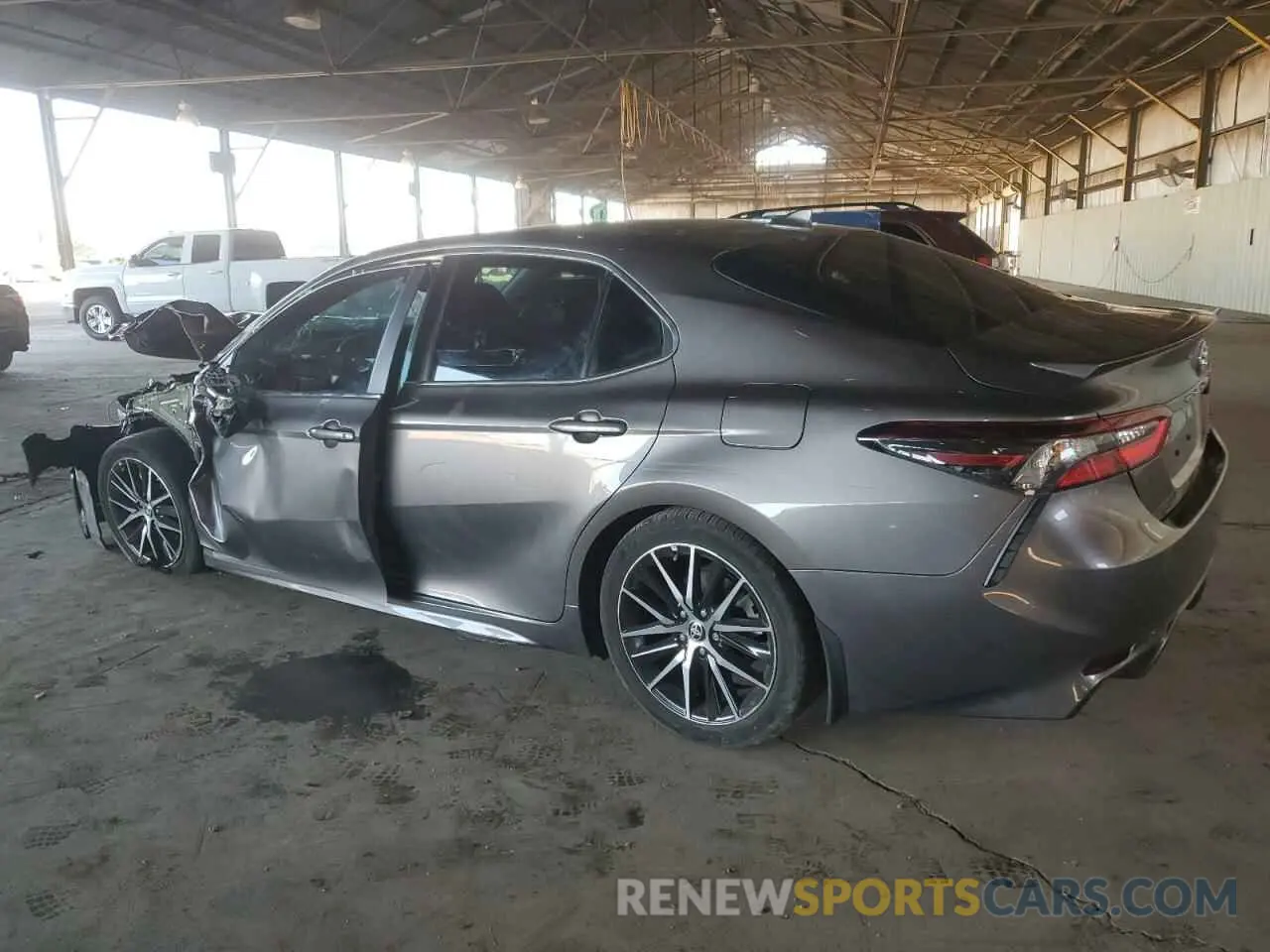 2 Photograph of a damaged car 4T1G11AK4NU680482 TOYOTA CAMRY 2022