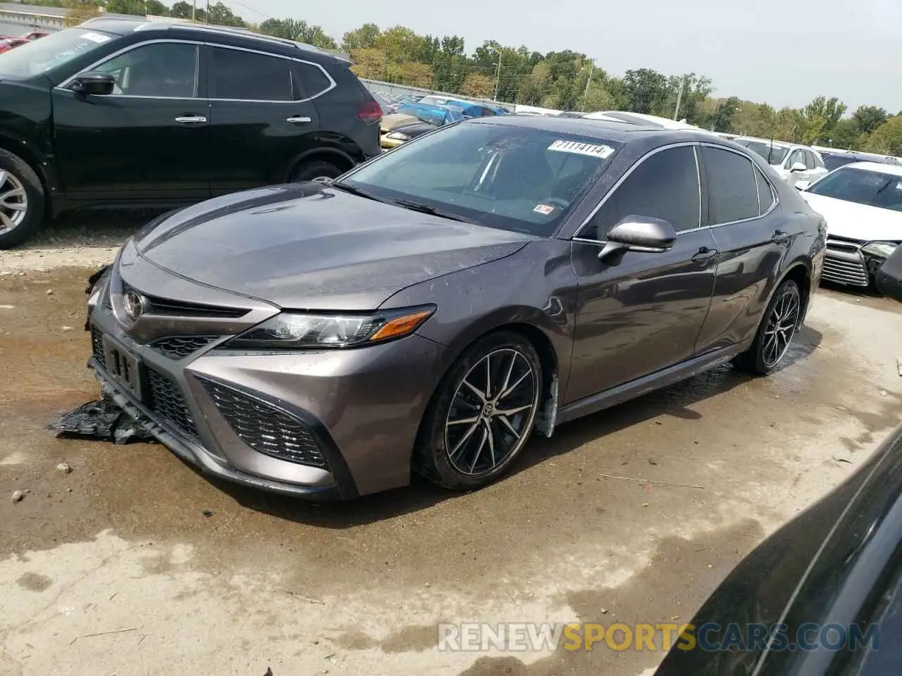 1 Photograph of a damaged car 4T1G11AK4NU707941 TOYOTA CAMRY 2022