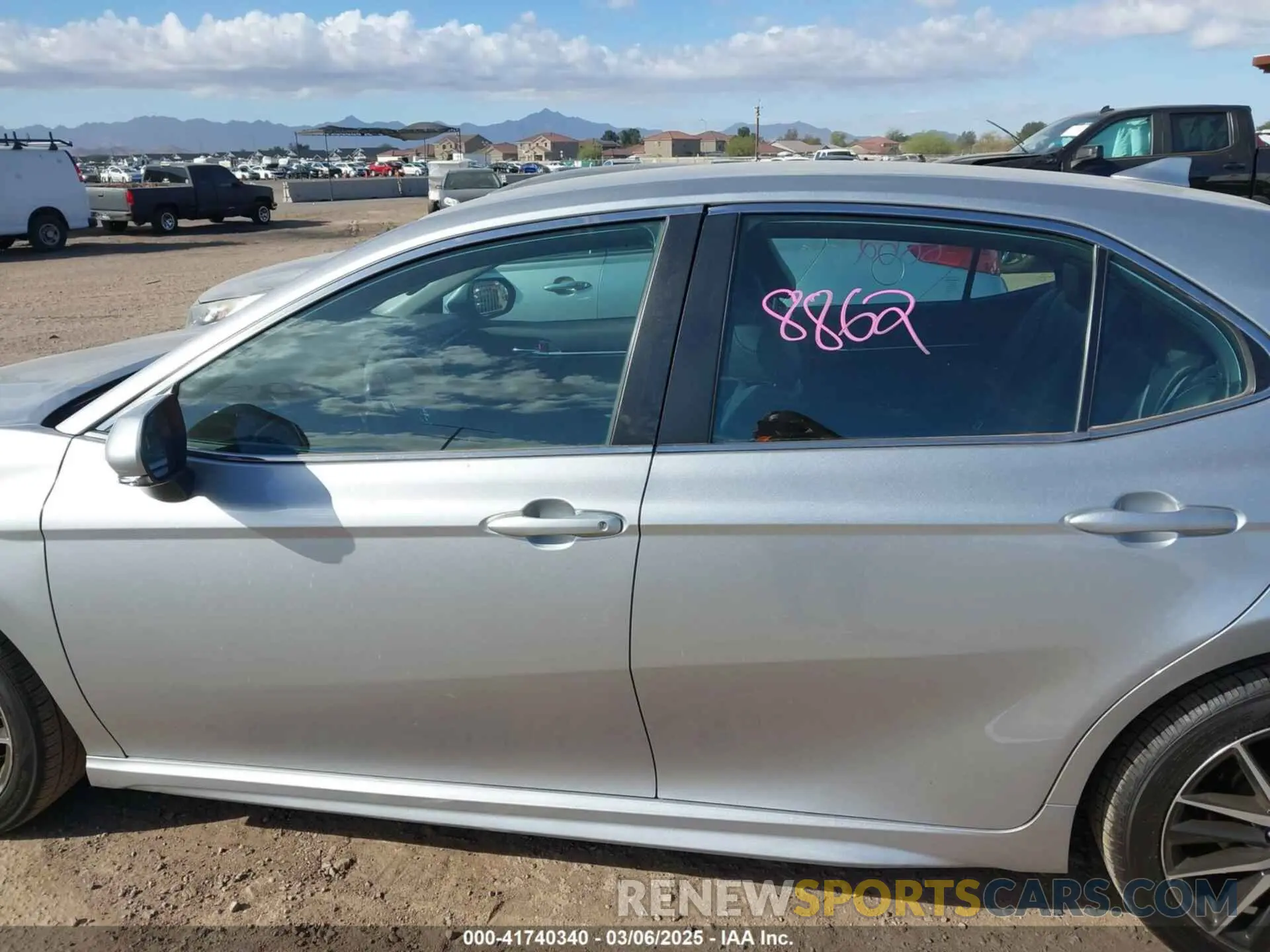 14 Photograph of a damaged car 4T1G11AK4NU708037 TOYOTA CAMRY 2022