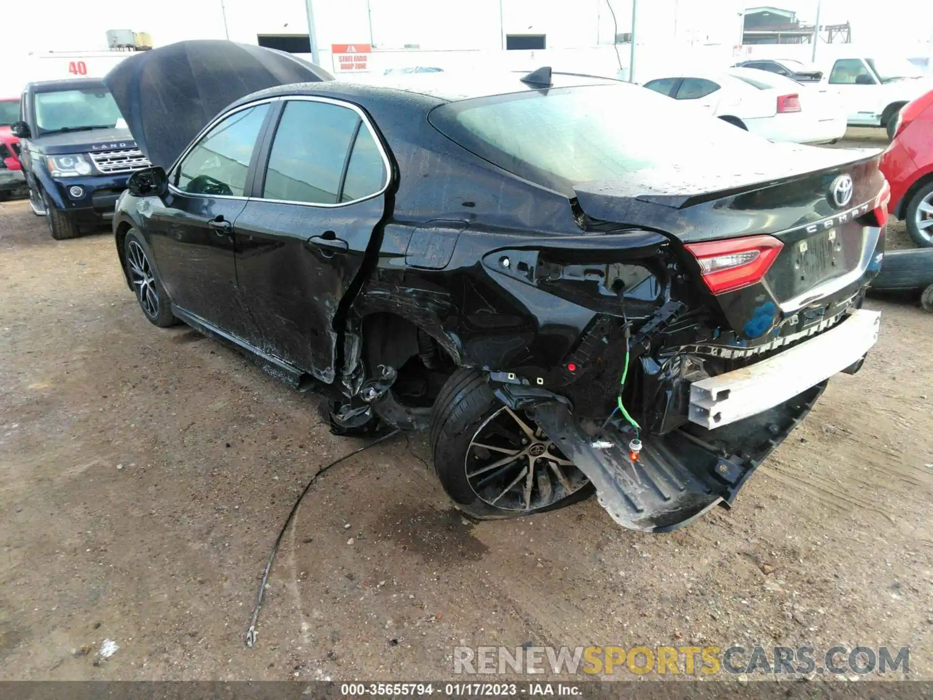 6 Photograph of a damaged car 4T1G11AK4NU713562 TOYOTA CAMRY 2022