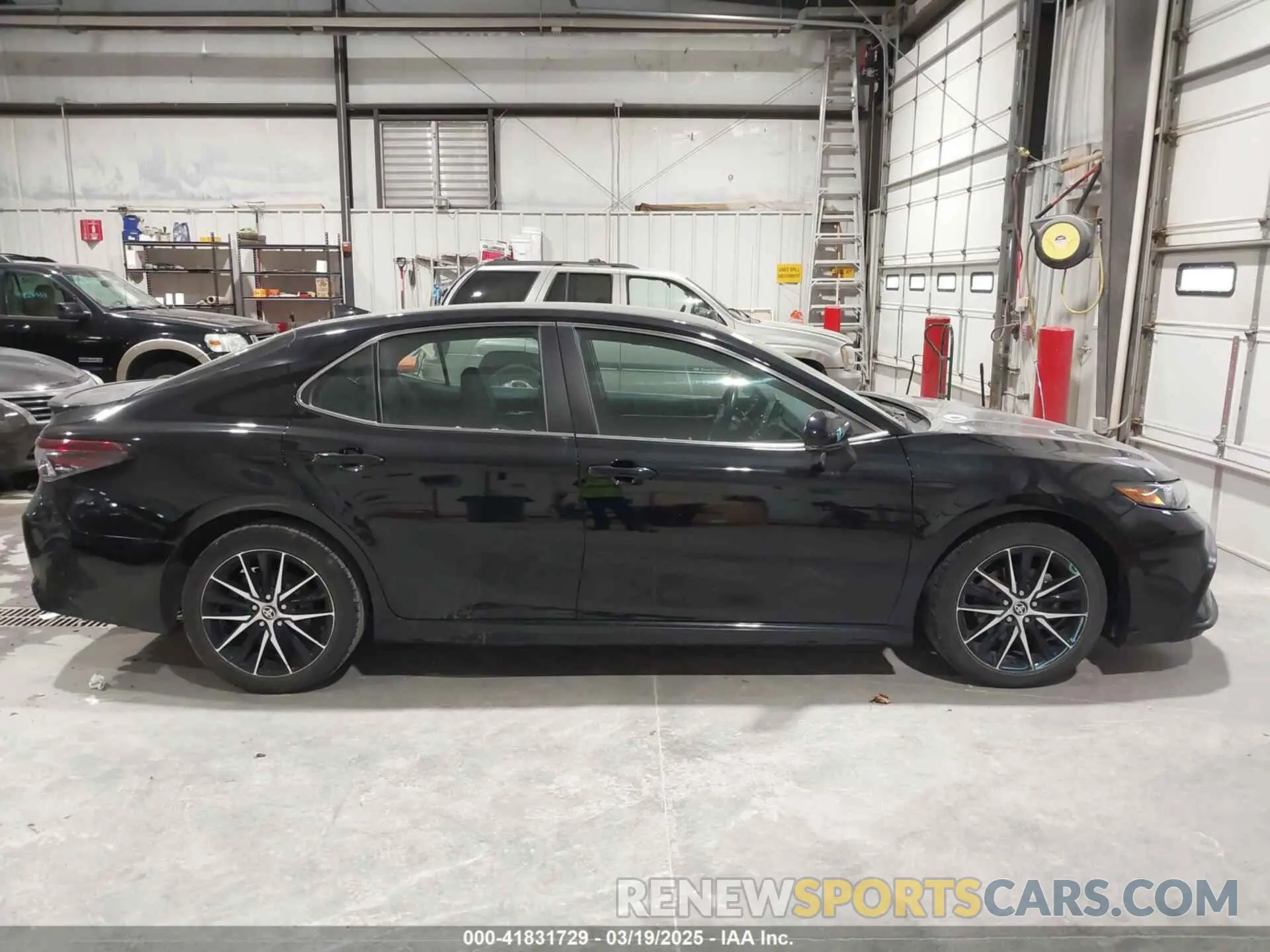13 Photograph of a damaged car 4T1G11AK4NU713626 TOYOTA CAMRY 2022