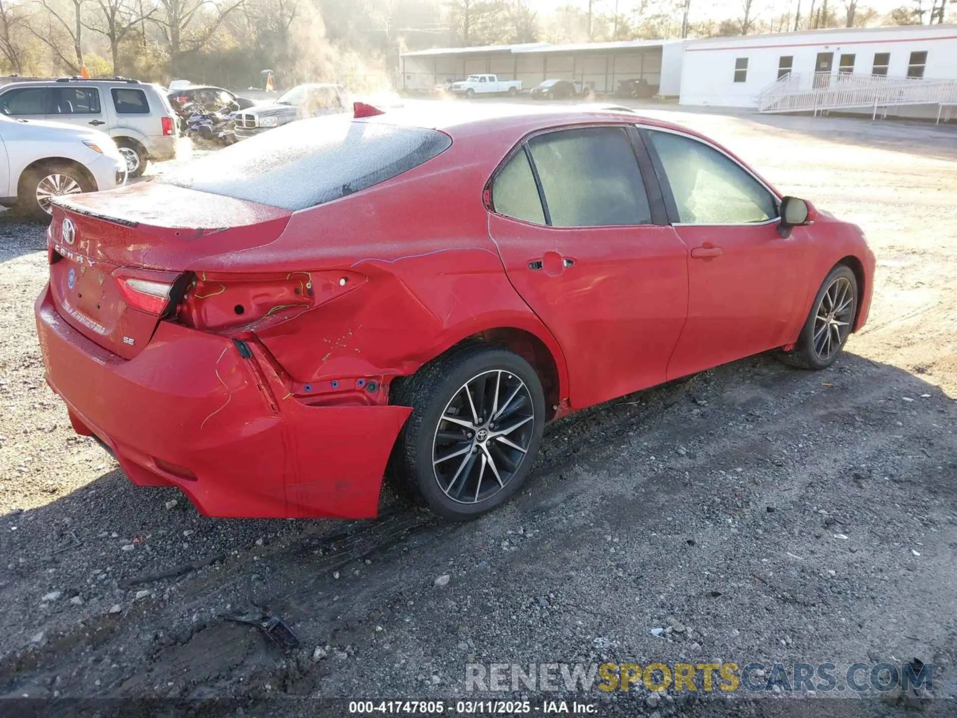 4 Photograph of a damaged car 4T1G11AK5NU011038 TOYOTA CAMRY 2022