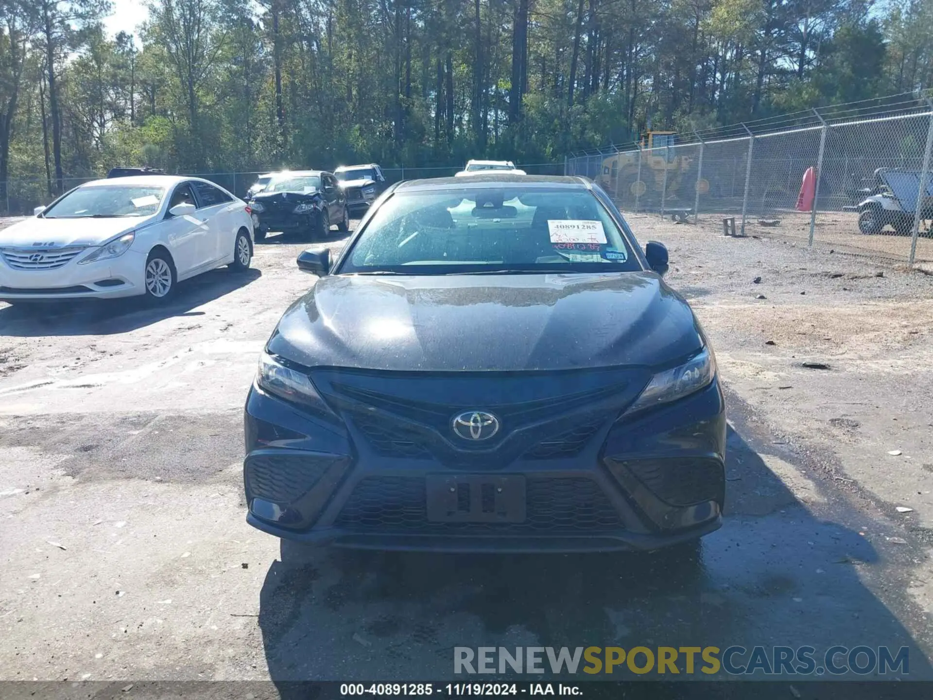 12 Photograph of a damaged car 4T1G11AK5NU076374 TOYOTA CAMRY 2022