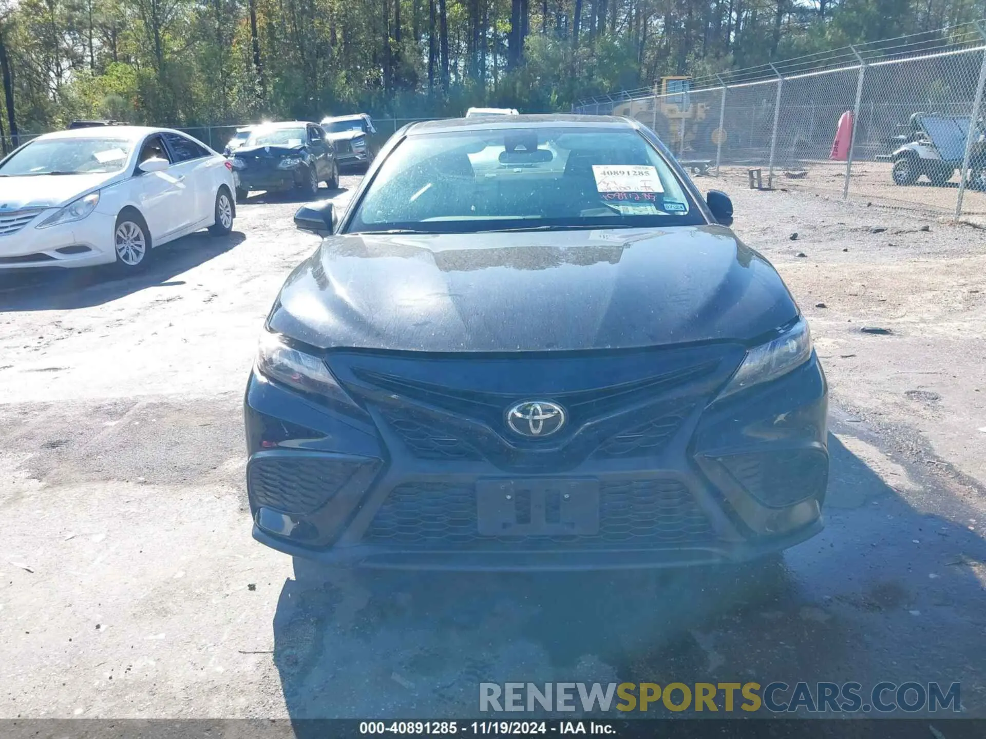 6 Photograph of a damaged car 4T1G11AK5NU076374 TOYOTA CAMRY 2022