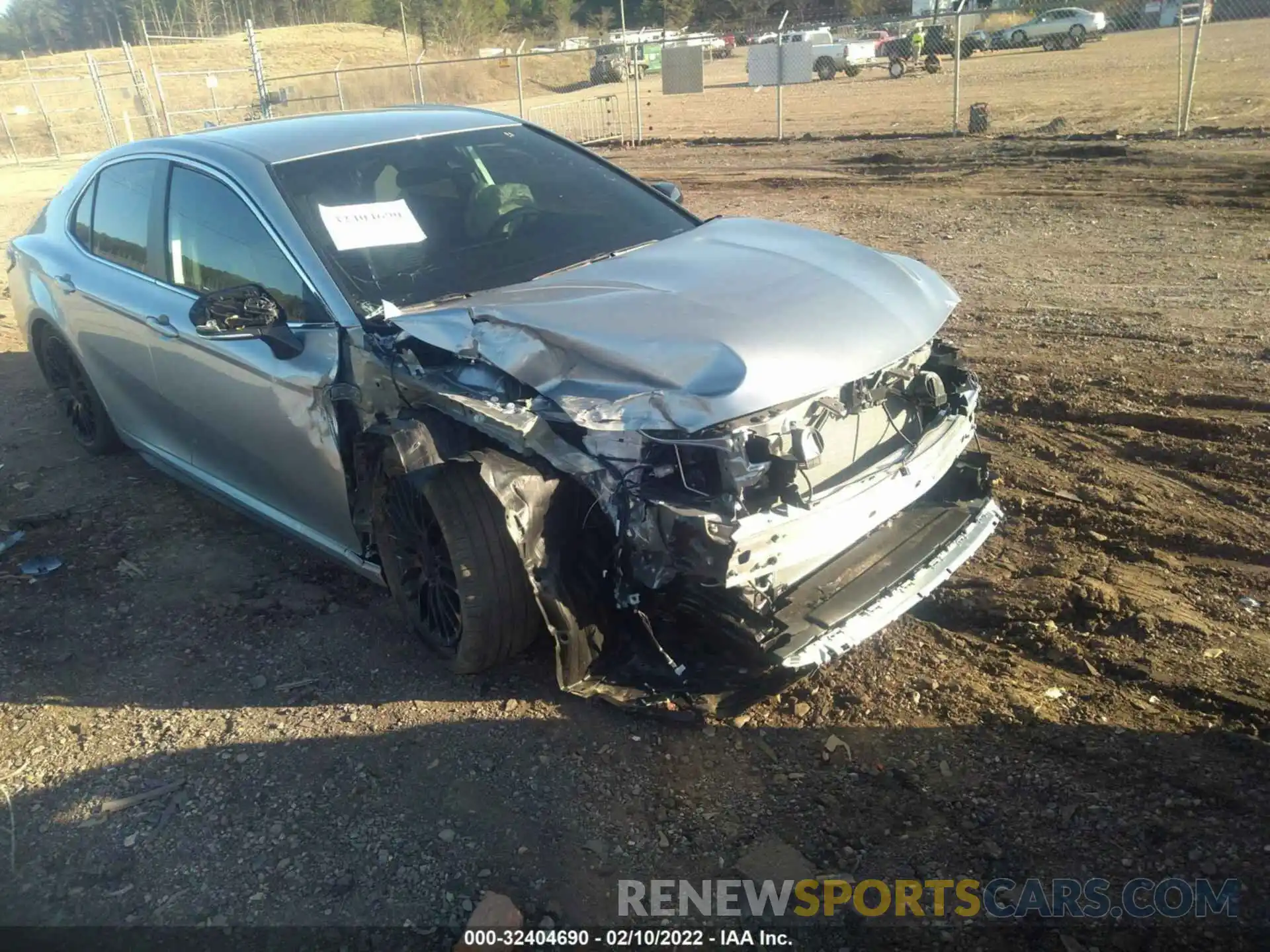 6 Photograph of a damaged car 4T1G11AK5NU639617 TOYOTA CAMRY 2022