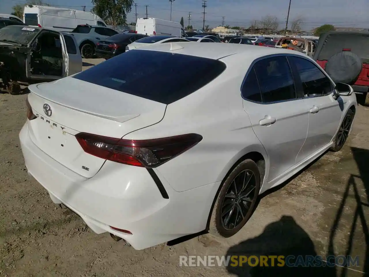 3 Photograph of a damaged car 4T1G11AK5NU652979 TOYOTA CAMRY 2022