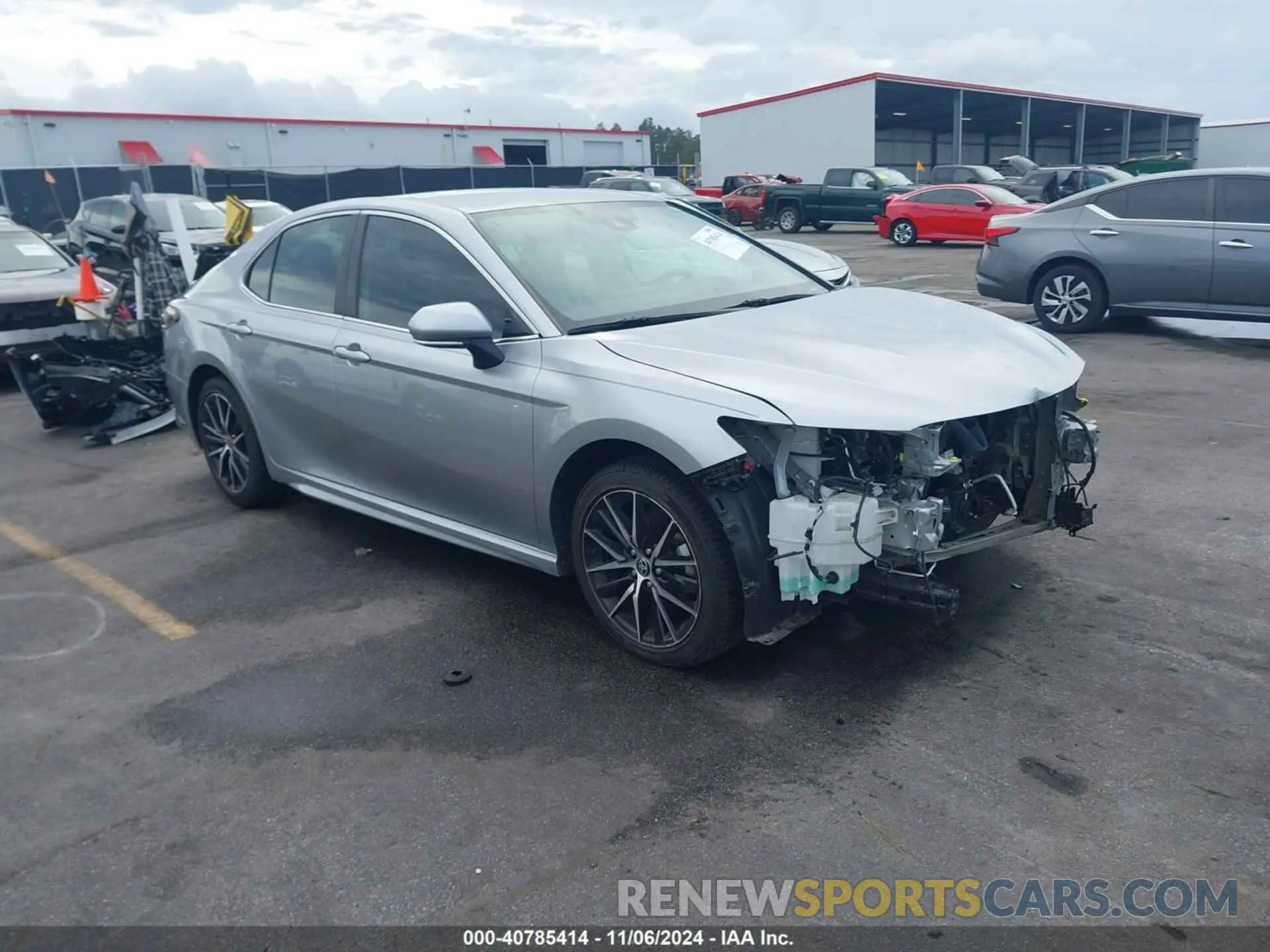 1 Photograph of a damaged car 4T1G11AK5NU654179 TOYOTA CAMRY 2022