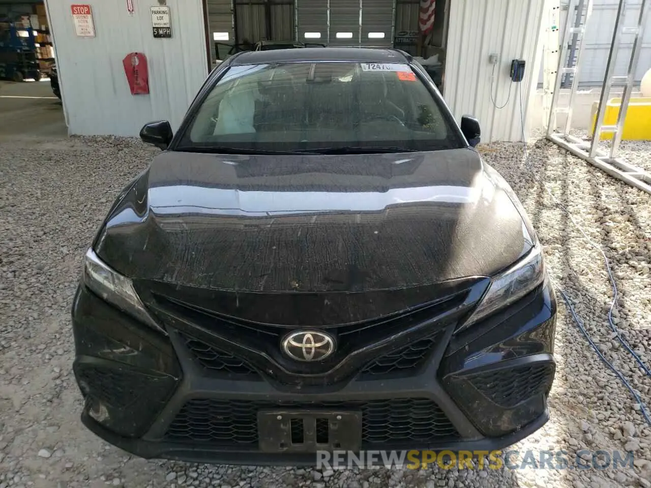 5 Photograph of a damaged car 4T1G11AK5NU660385 TOYOTA CAMRY 2022