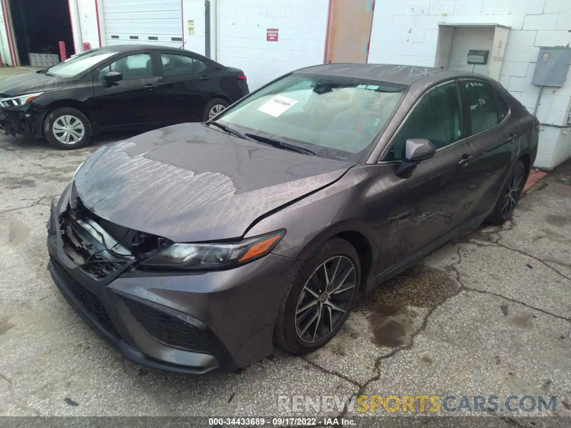 2 Photograph of a damaged car 4T1G11AK5NU662752 TOYOTA CAMRY 2022