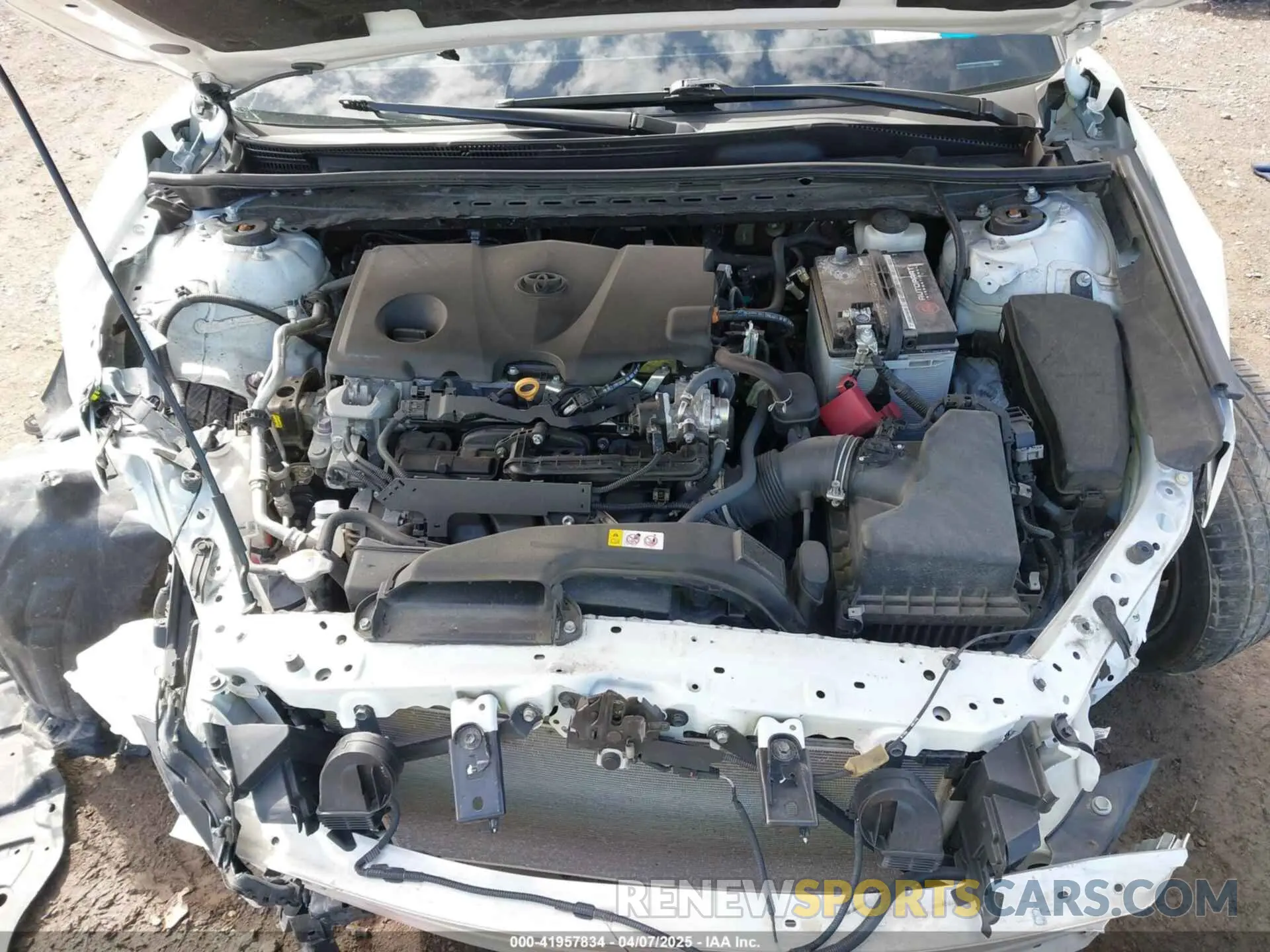 10 Photograph of a damaged car 4T1G11AK5NU670897 TOYOTA CAMRY 2022