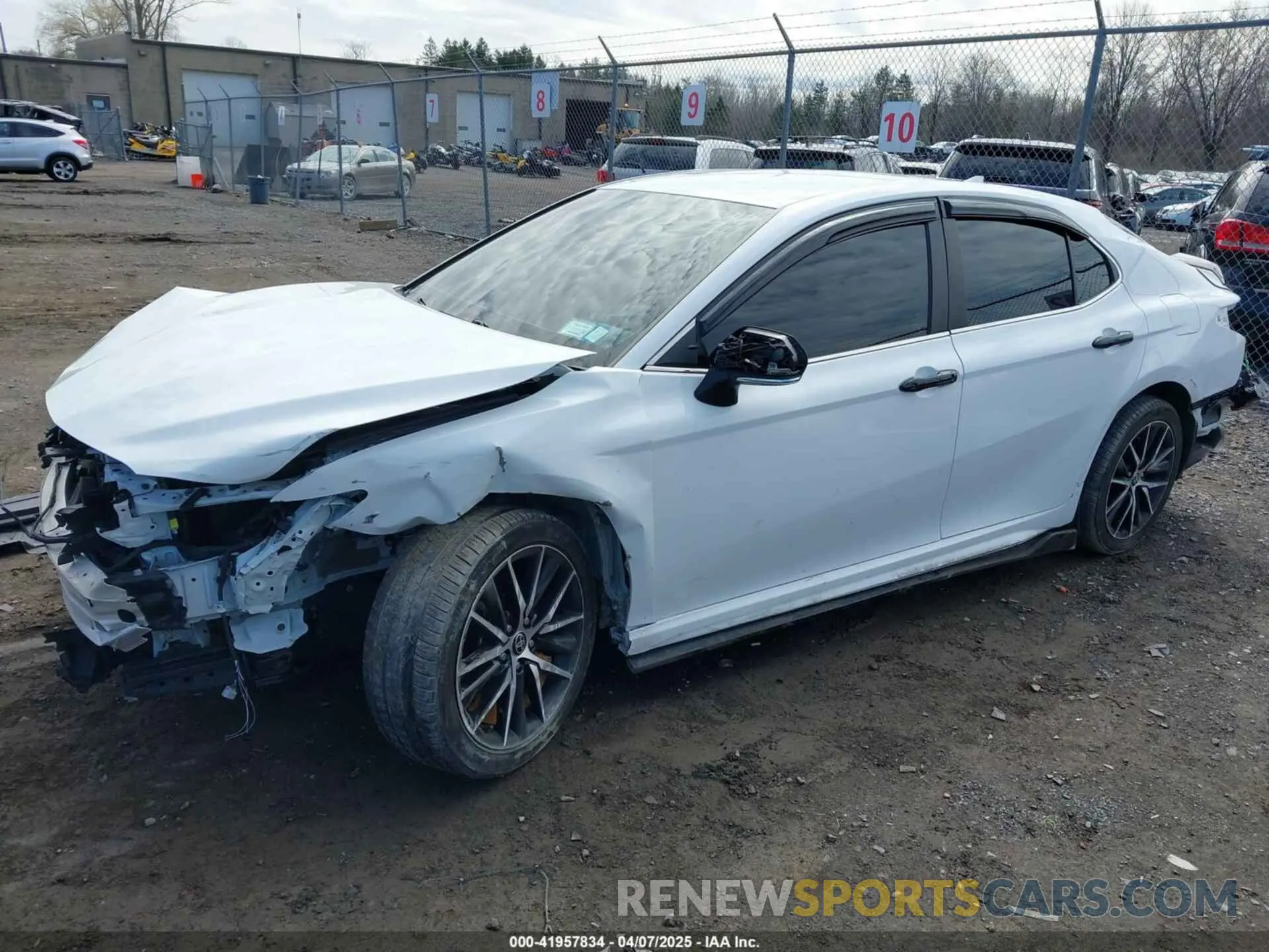 2 Photograph of a damaged car 4T1G11AK5NU670897 TOYOTA CAMRY 2022