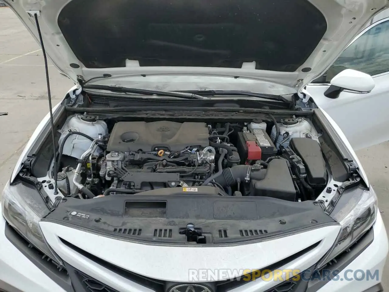 11 Photograph of a damaged car 4T1G11AK5NU677767 TOYOTA CAMRY 2022