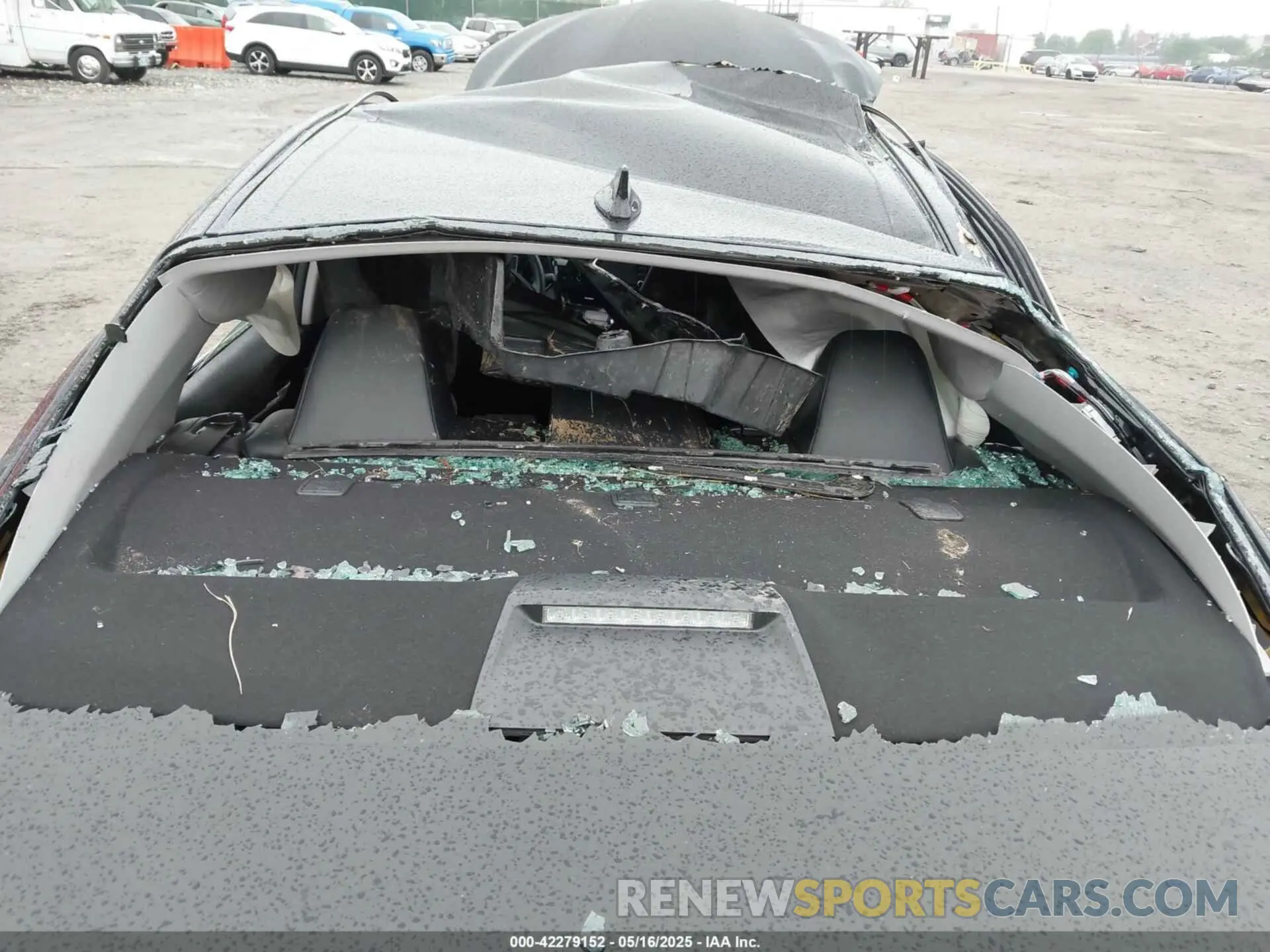 6 Photograph of a damaged car 4T1G11AK5NU680670 TOYOTA CAMRY 2022