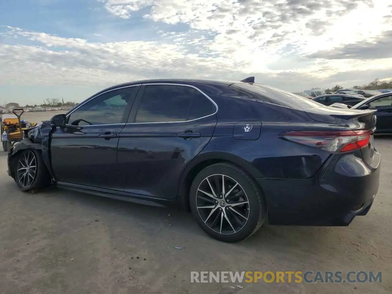 2 Photograph of a damaged car 4T1G11AK5NU692611 TOYOTA CAMRY 2022