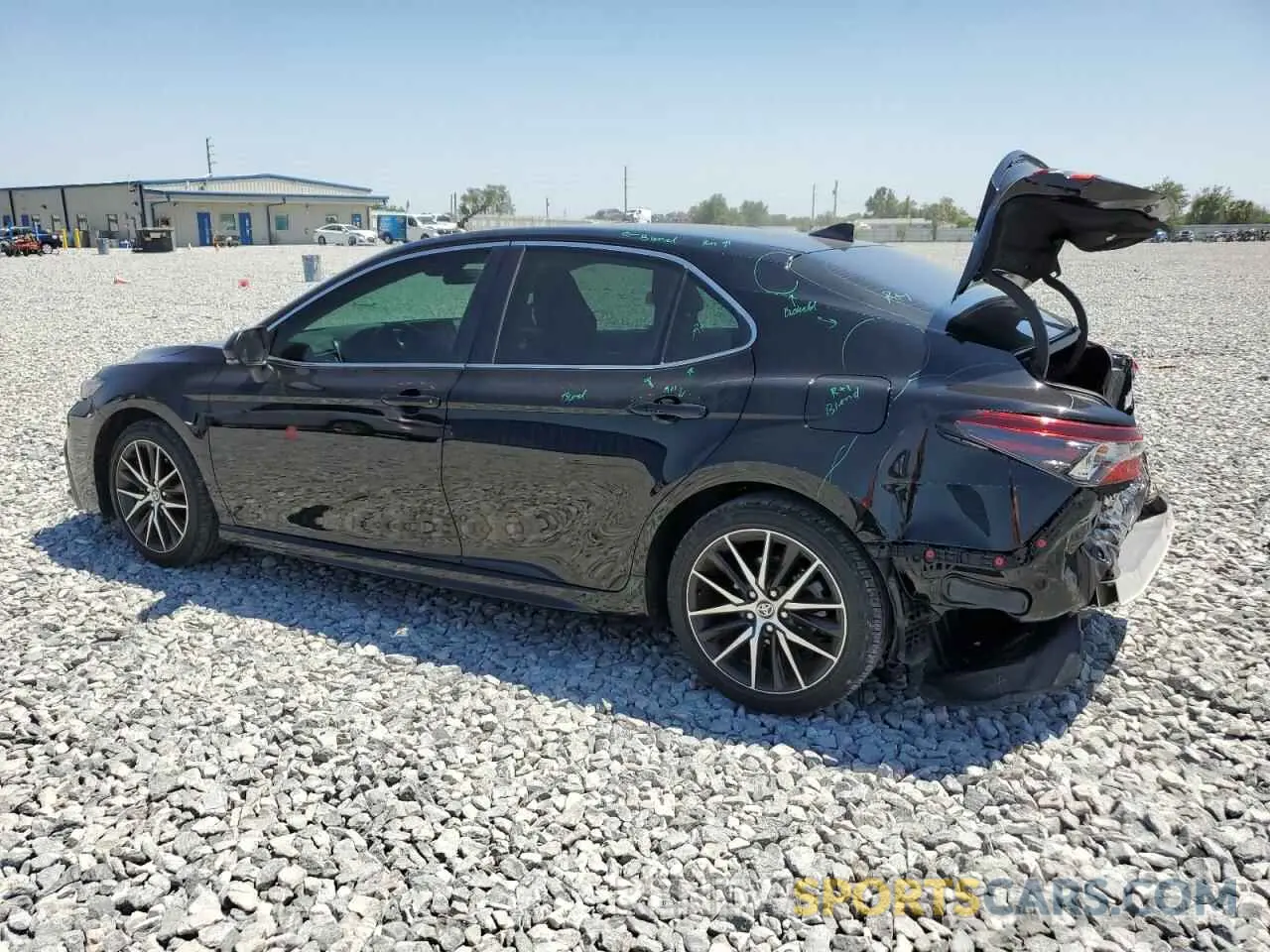 2 Photograph of a damaged car 4T1G11AK5NU708757 TOYOTA CAMRY 2022