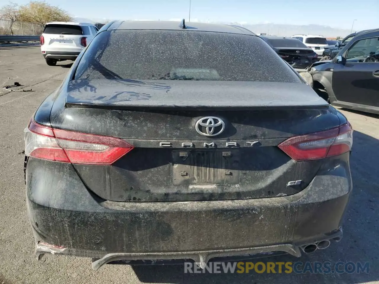 6 Photograph of a damaged car 4T1G11AK6NU041259 TOYOTA CAMRY 2022