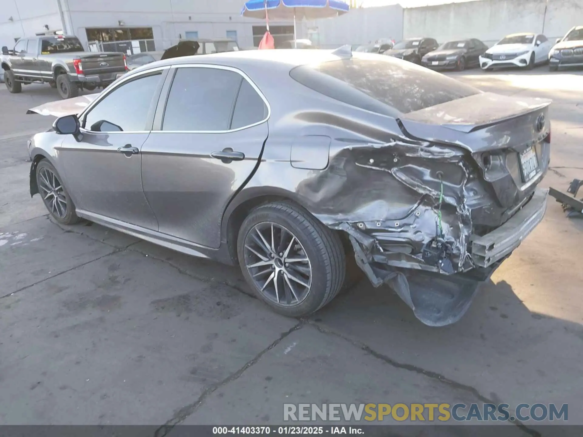 3 Photograph of a damaged car 4T1G11AK6NU055923 TOYOTA CAMRY 2022