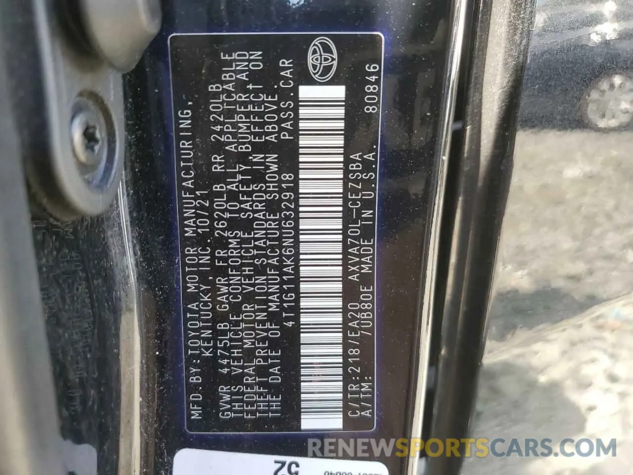 12 Photograph of a damaged car 4T1G11AK6NU632918 TOYOTA CAMRY 2022