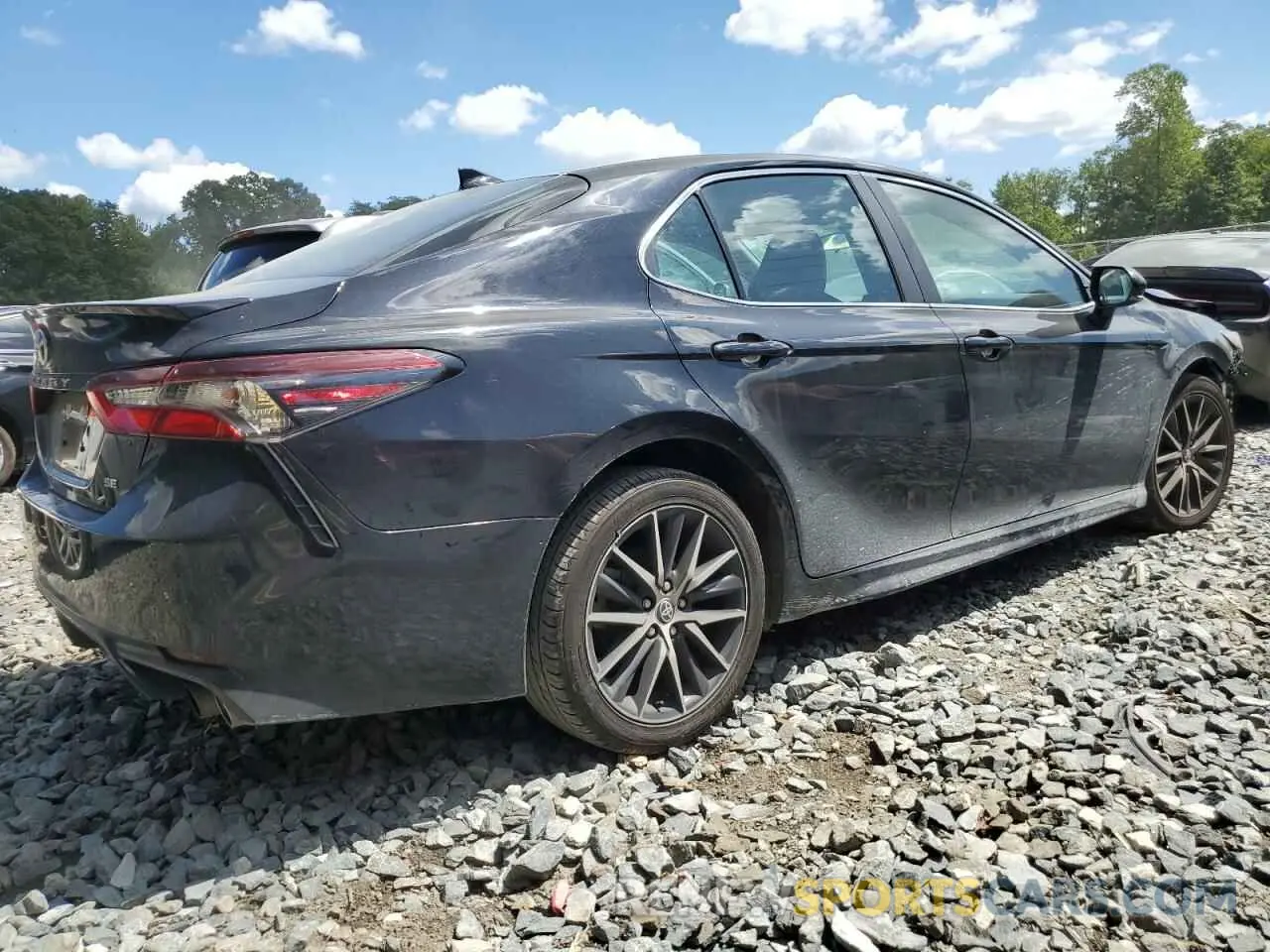 3 Photograph of a damaged car 4T1G11AK6NU632918 TOYOTA CAMRY 2022
