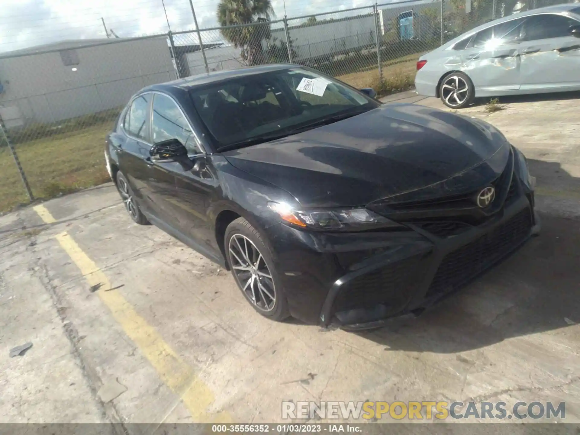 1 Photograph of a damaged car 4T1G11AK6NU636029 TOYOTA CAMRY 2022