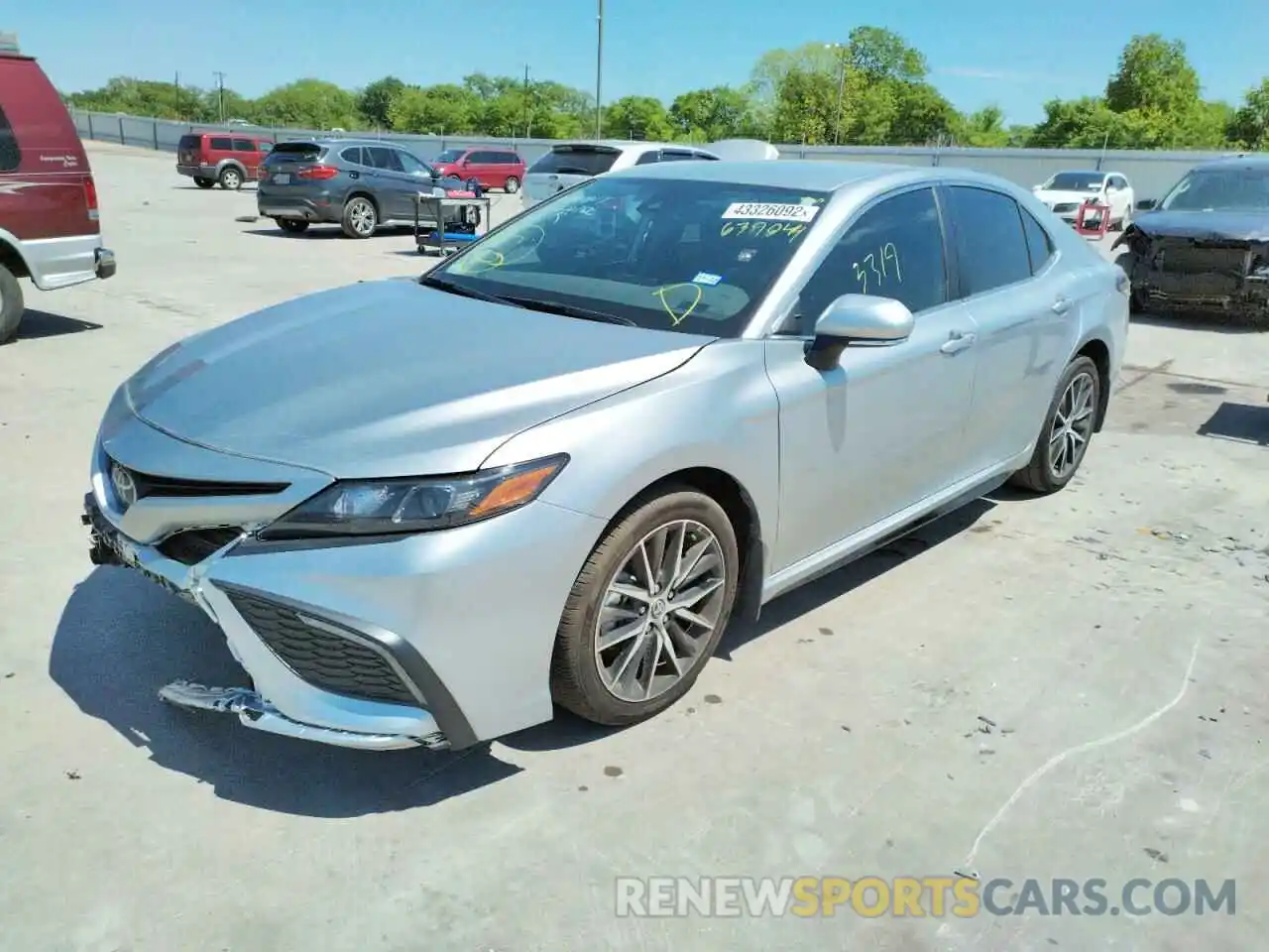 2 Photograph of a damaged car 4T1G11AK6NU639044 TOYOTA CAMRY 2022