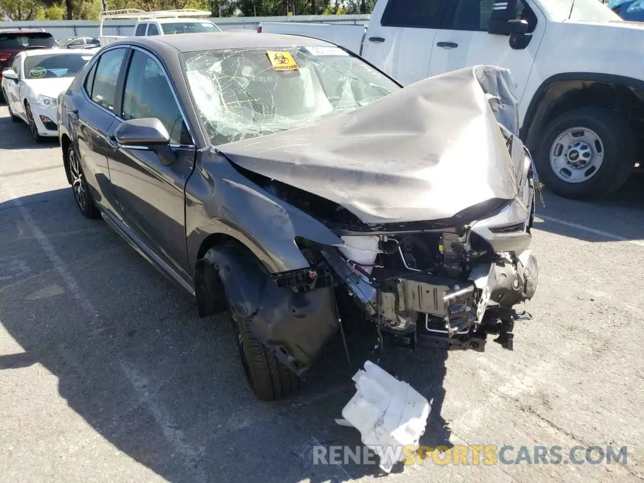 1 Photograph of a damaged car 4T1G11AK6NU678832 TOYOTA CAMRY 2022