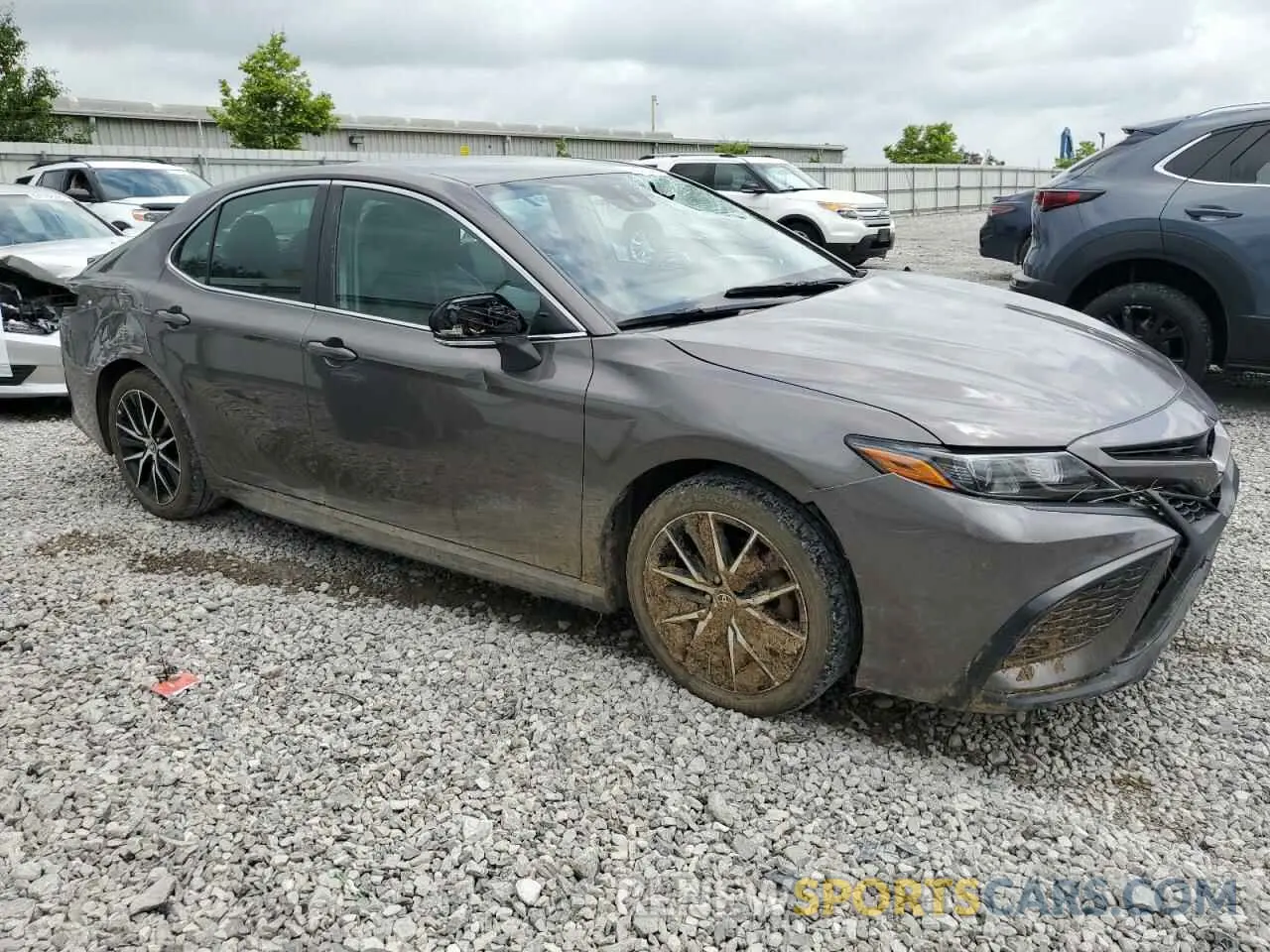 4 Photograph of a damaged car 4T1G11AK6NU680497 TOYOTA CAMRY 2022