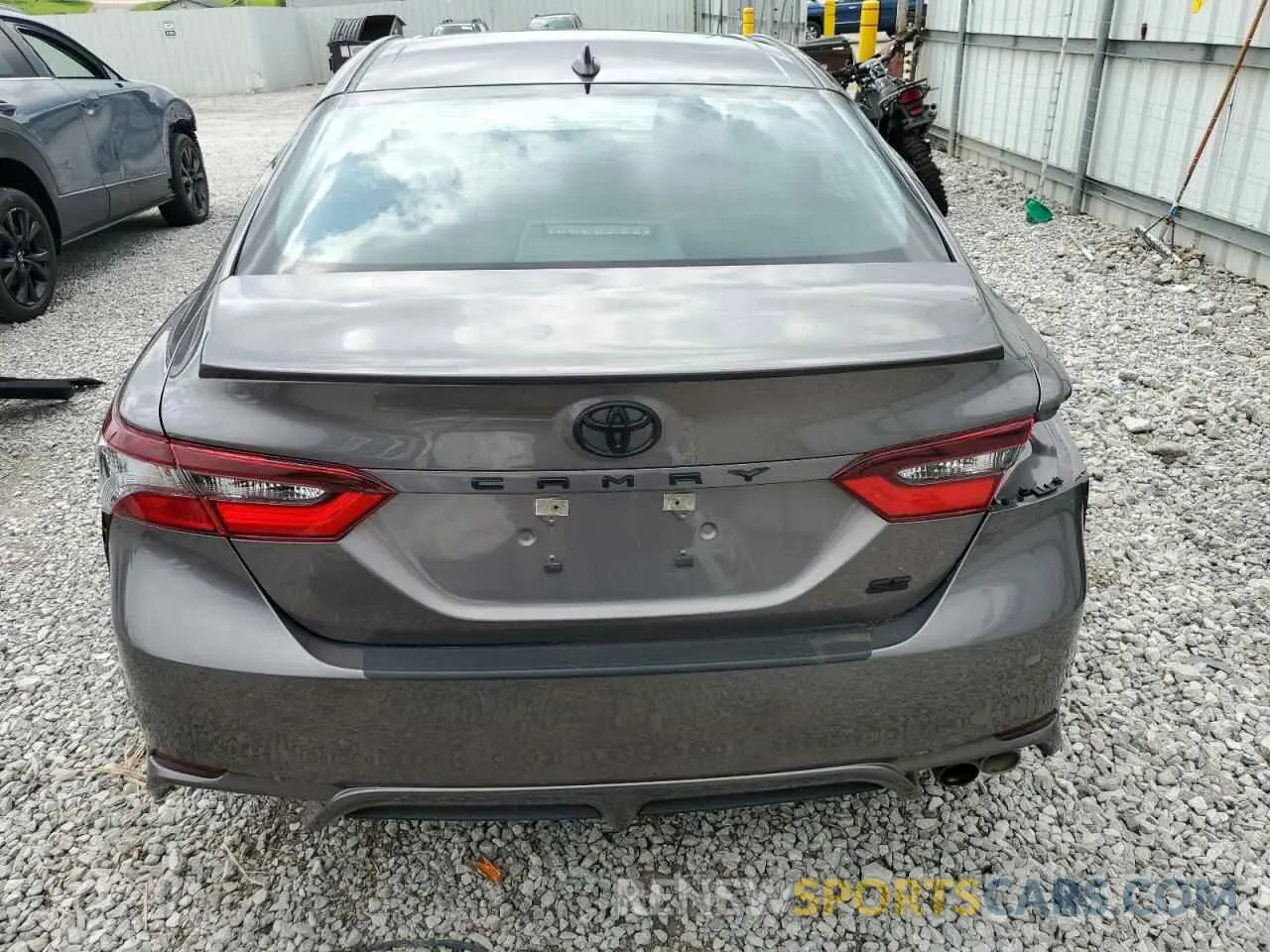 6 Photograph of a damaged car 4T1G11AK6NU680497 TOYOTA CAMRY 2022